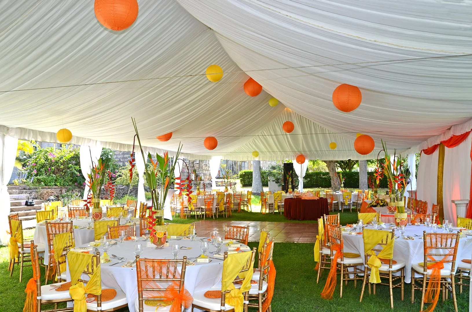 Tented Event dinner reception decor tent rental