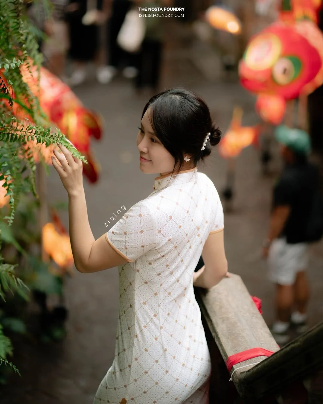She walked through the old streets,
past painted doors, red lanterns and quiet corners.

Nothing too posed.
Just a little piece of the city,
and a moment that felt like hers.

#portraitphotography #portraitphotographer #streetportrait