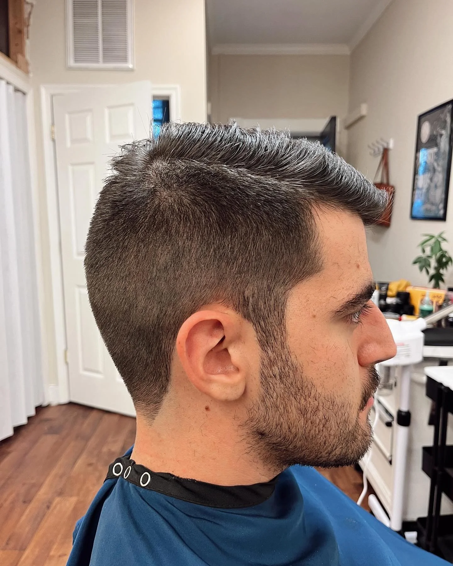1 1/2 on the sides w back taper 🕺 
📍10 N Robinson St Richmond VA 

#menscut #fade #rvabusiness #smallbusinessowner #rvabarber #ladybarber #femalebarber #wahl #stylecraft #gamma #menshair