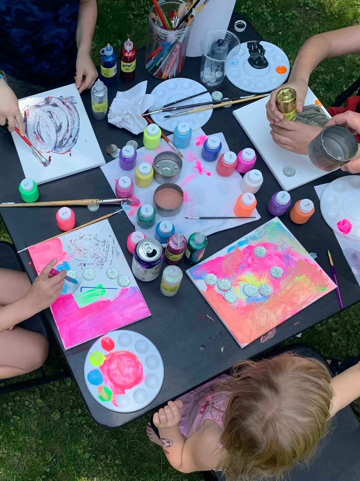 HueRay Studios Art Party
