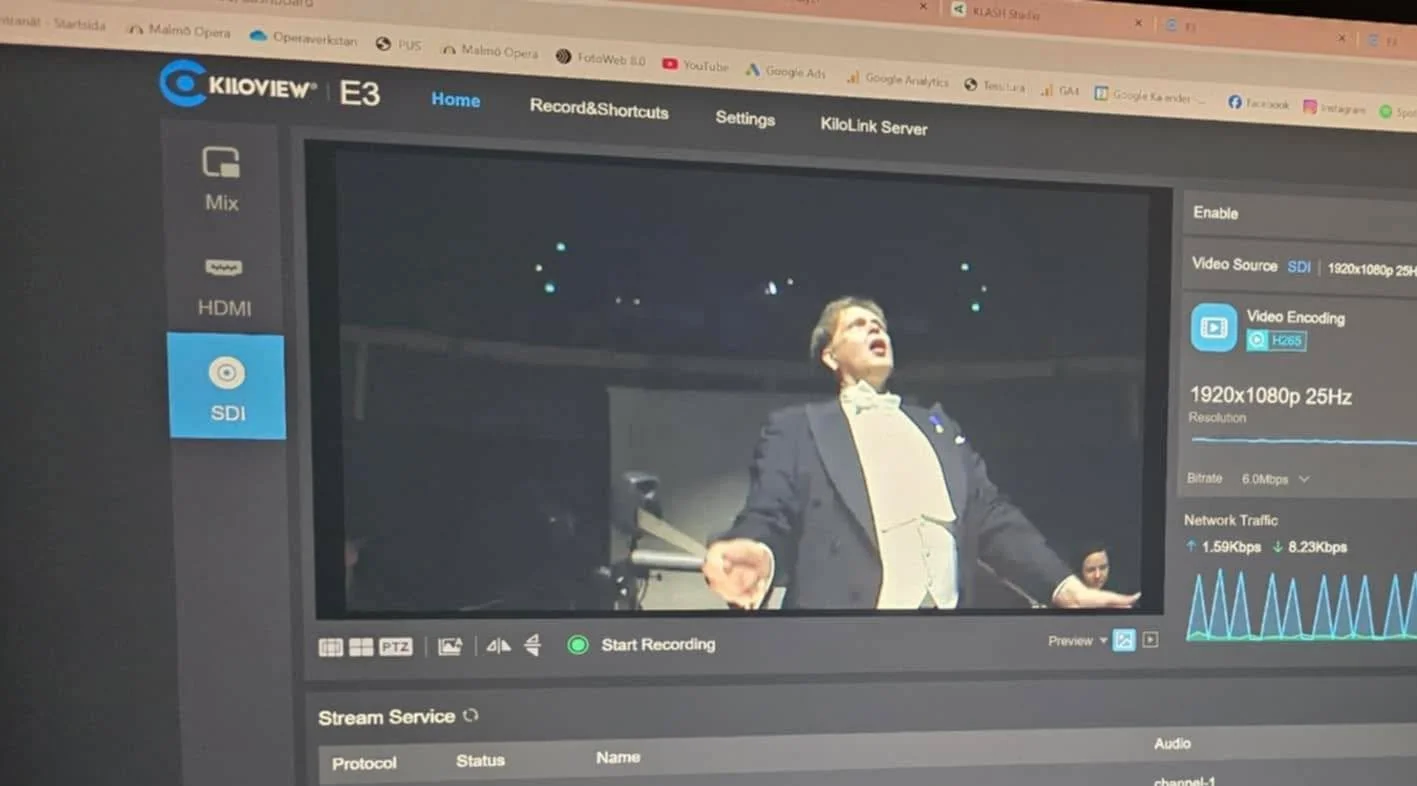 Idag var det en ovanlig kv&auml;ll p&aring; jobbet. V&aring;r Telramund, k&auml;re Olafur Sigurdarson, tappade r&ouml;sten. I brist p&aring; b&auml;ttre sj&ouml;ng jag andra akten Lohengrin. 🙃 God b&auml;ttring Oli, och tack till alla andra medverka