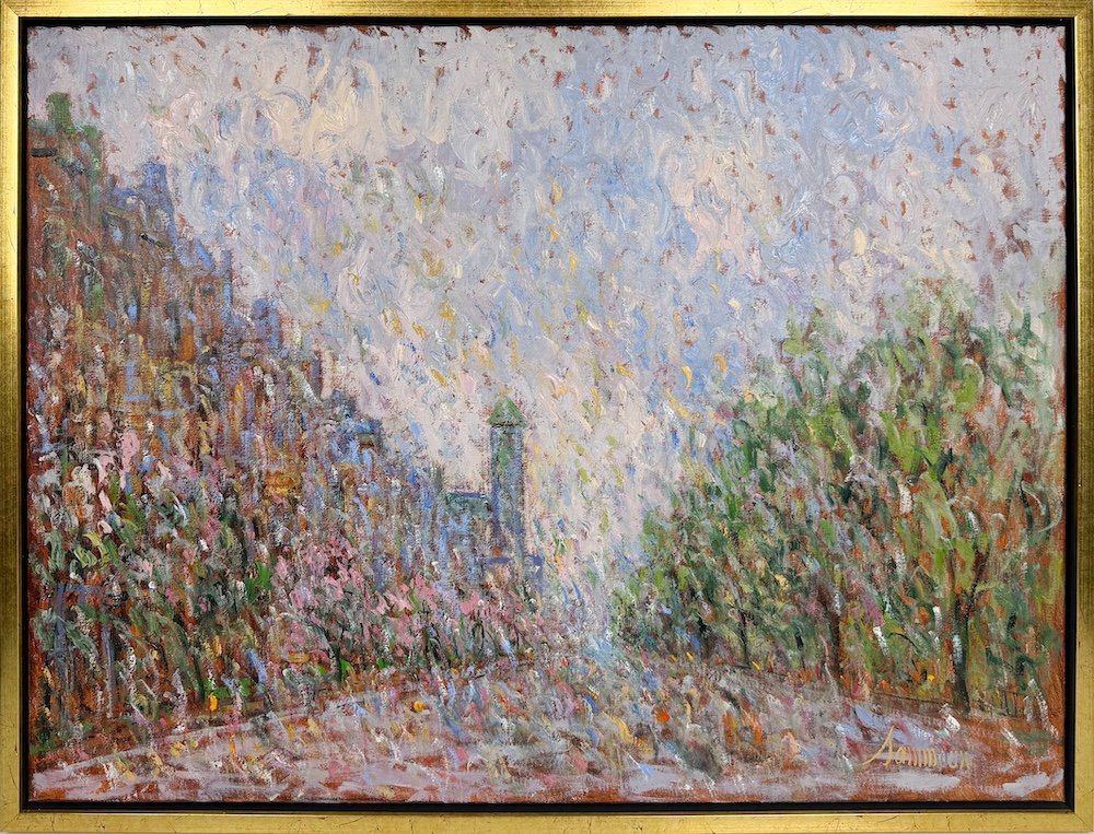 Samir Sammoun  Atmosphère I, framed, impressionist oil painting in pastel colors of a view down a city street with buildings and green trees
