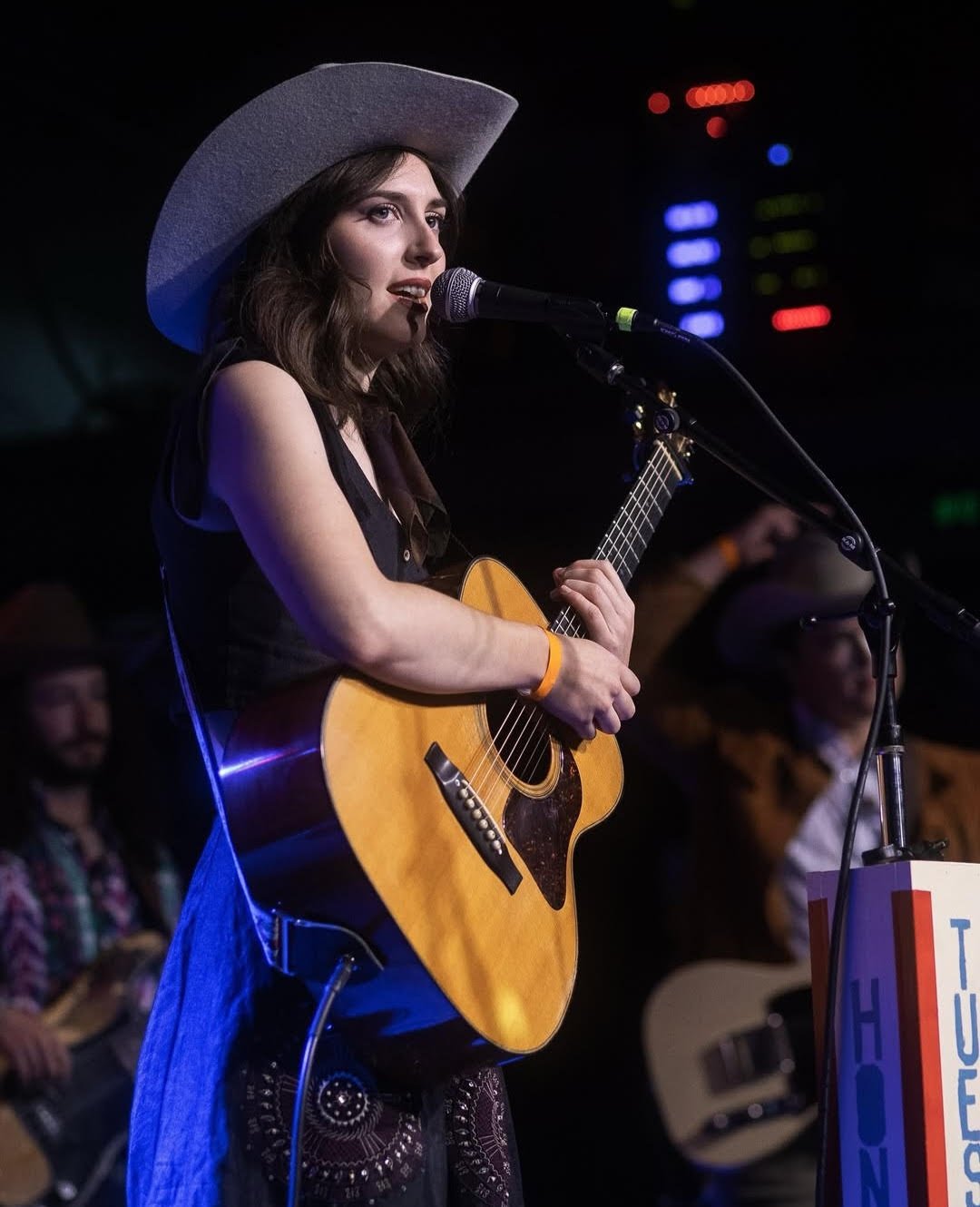 Bronwen Fair