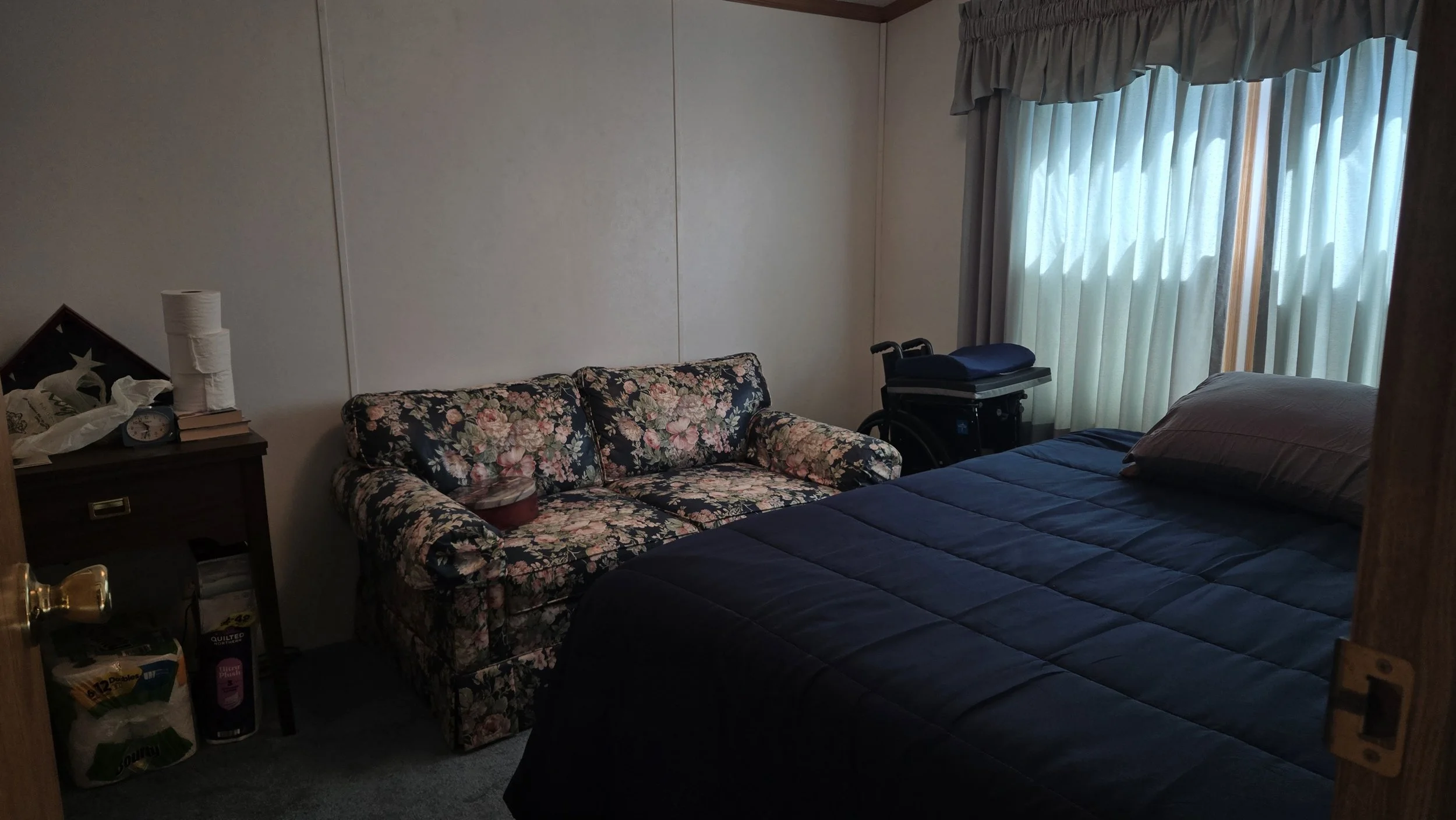 2nd bed 046.jpg