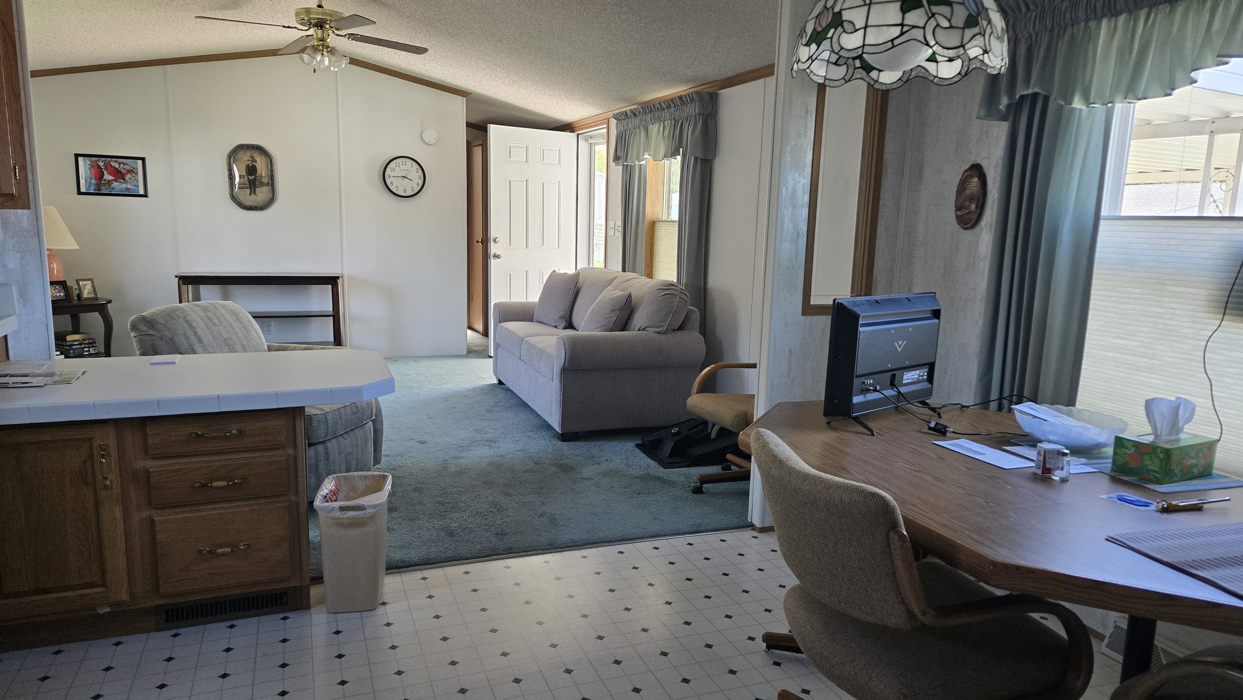 reverse kitchen 046.jpg