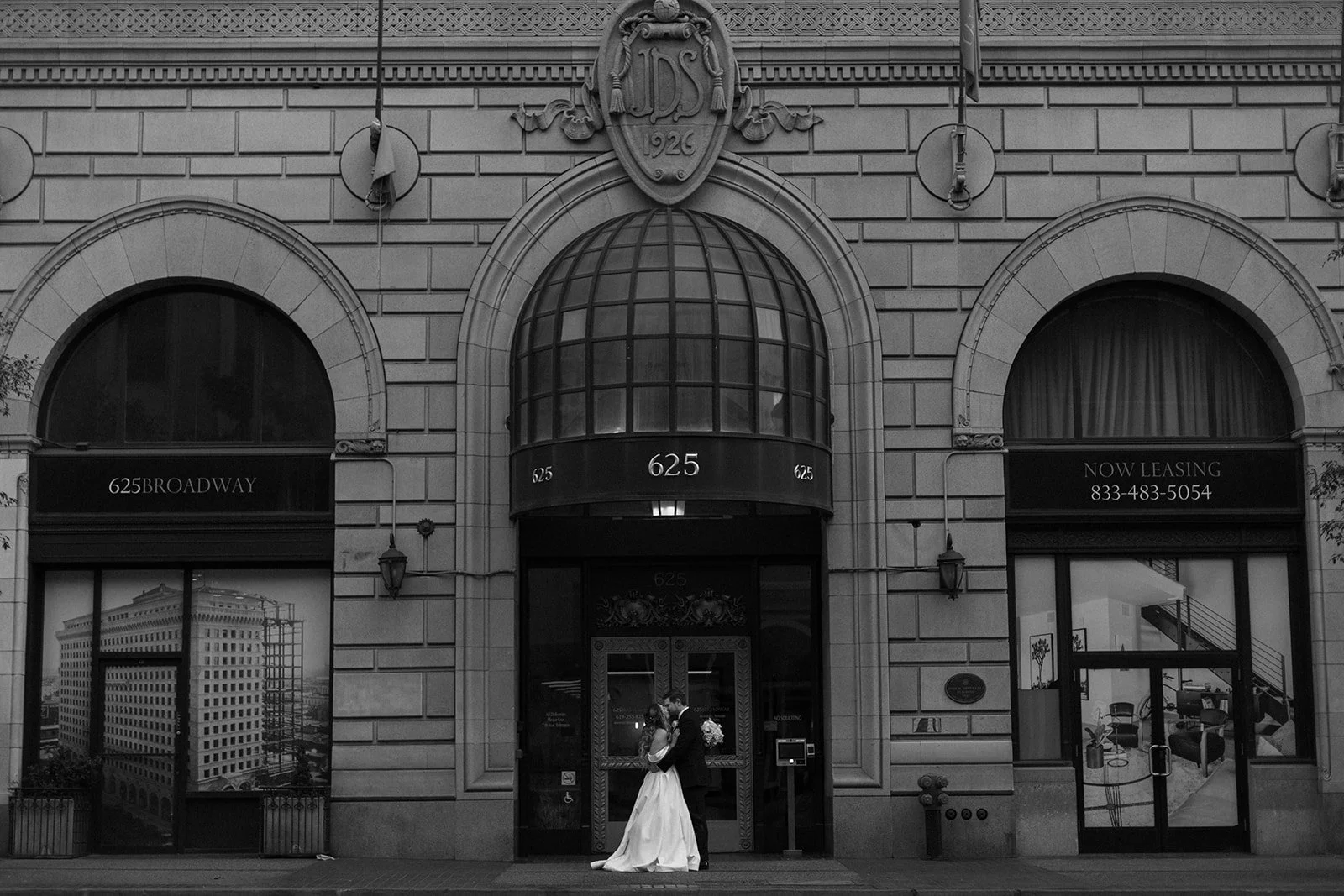 Flora-San-Diego-Wedding-Nadine-and-Thomas-143.jpg