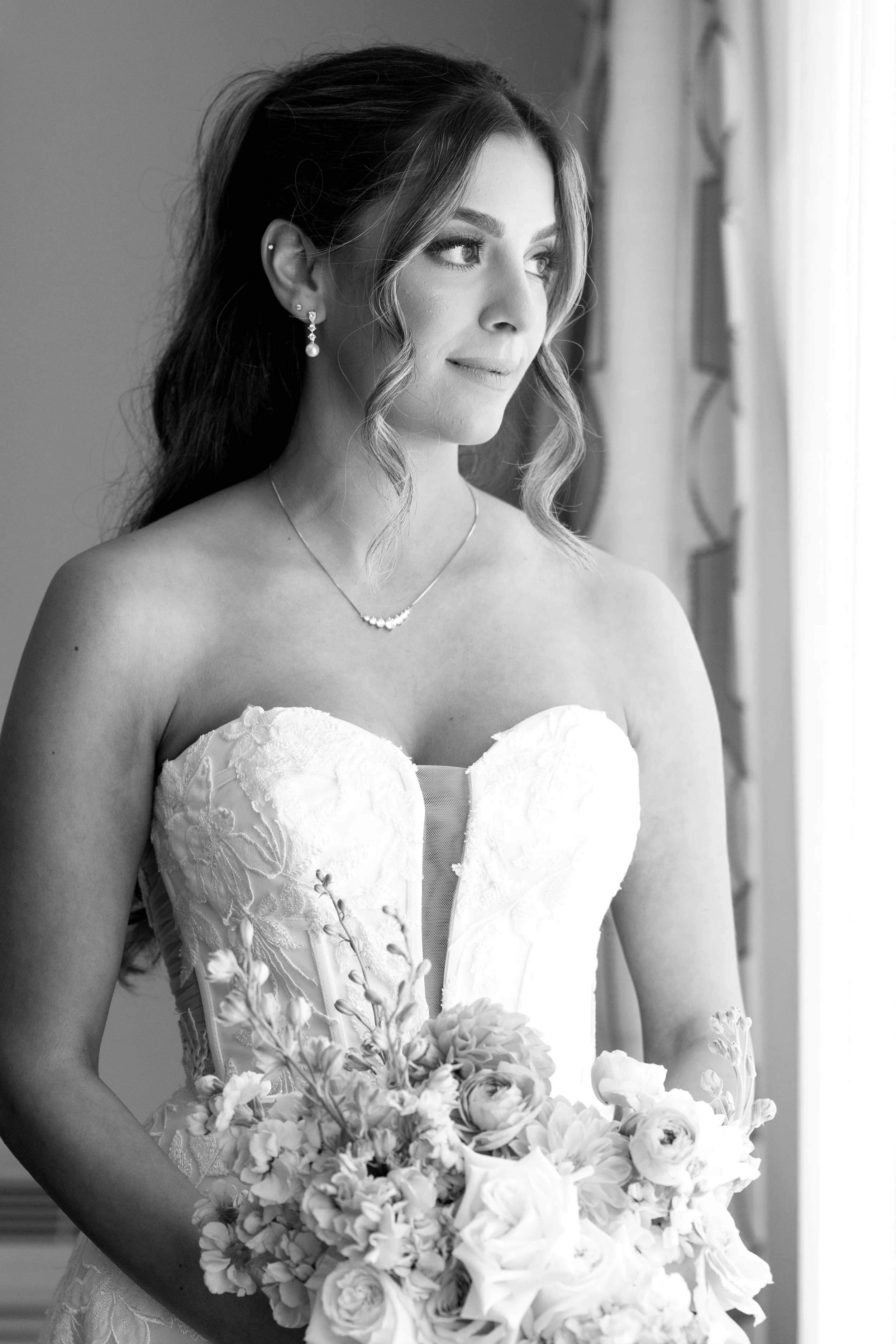 La Valencia Hotel Wedding in  La Jolla California-10.jpg