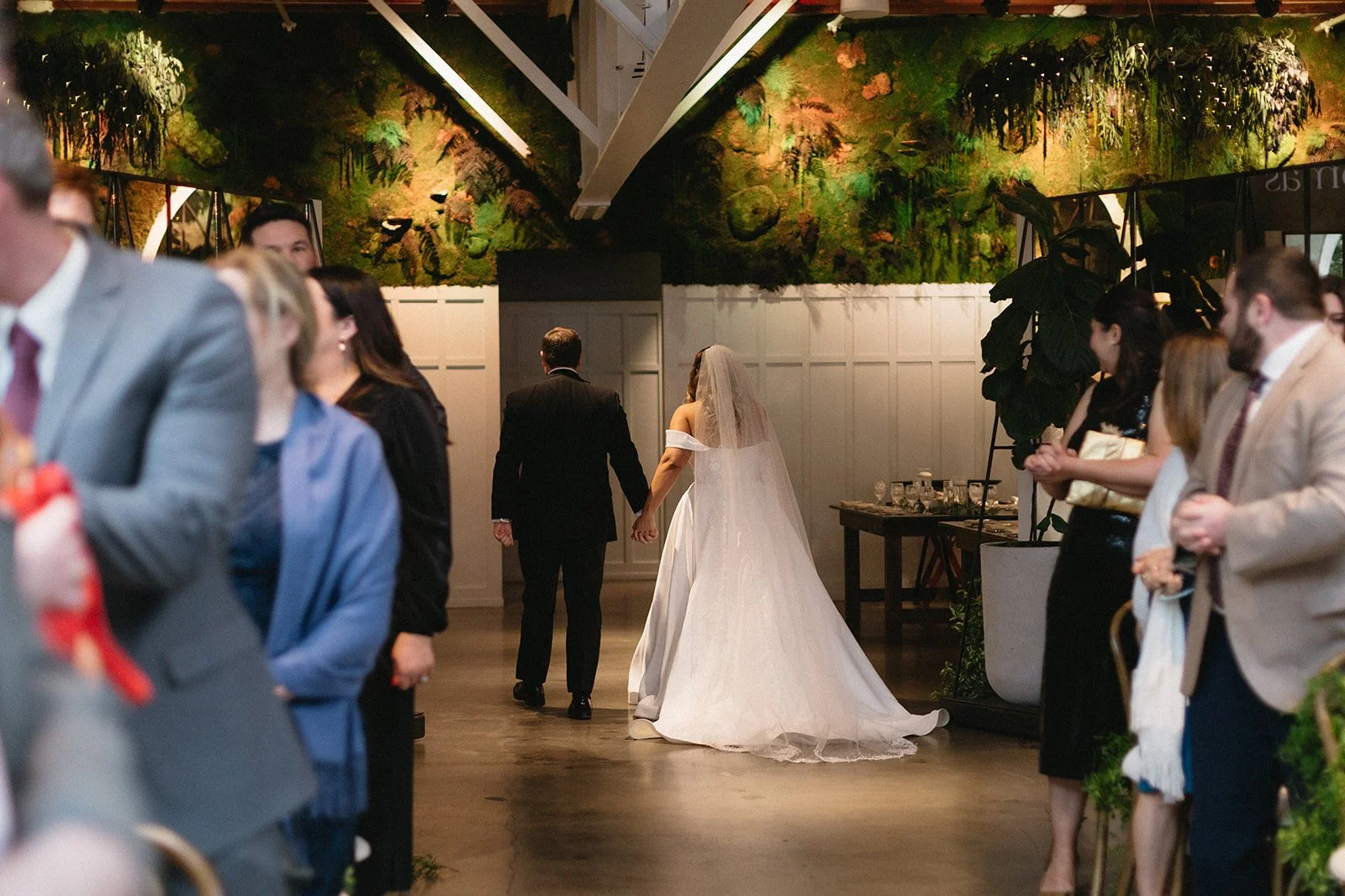 Flora-San-Diego-Wedding-Nadine-and-Thomas-131.jpg