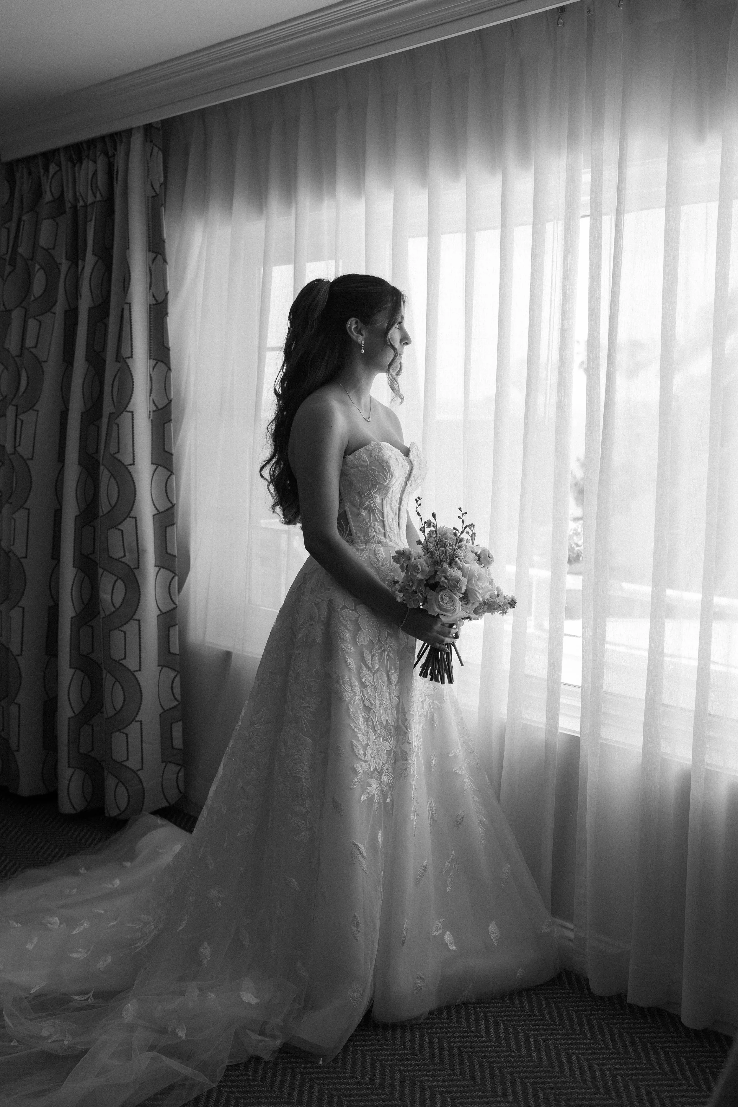 La Valencia Hotel Wedding in  La Jolla California-13.jpg