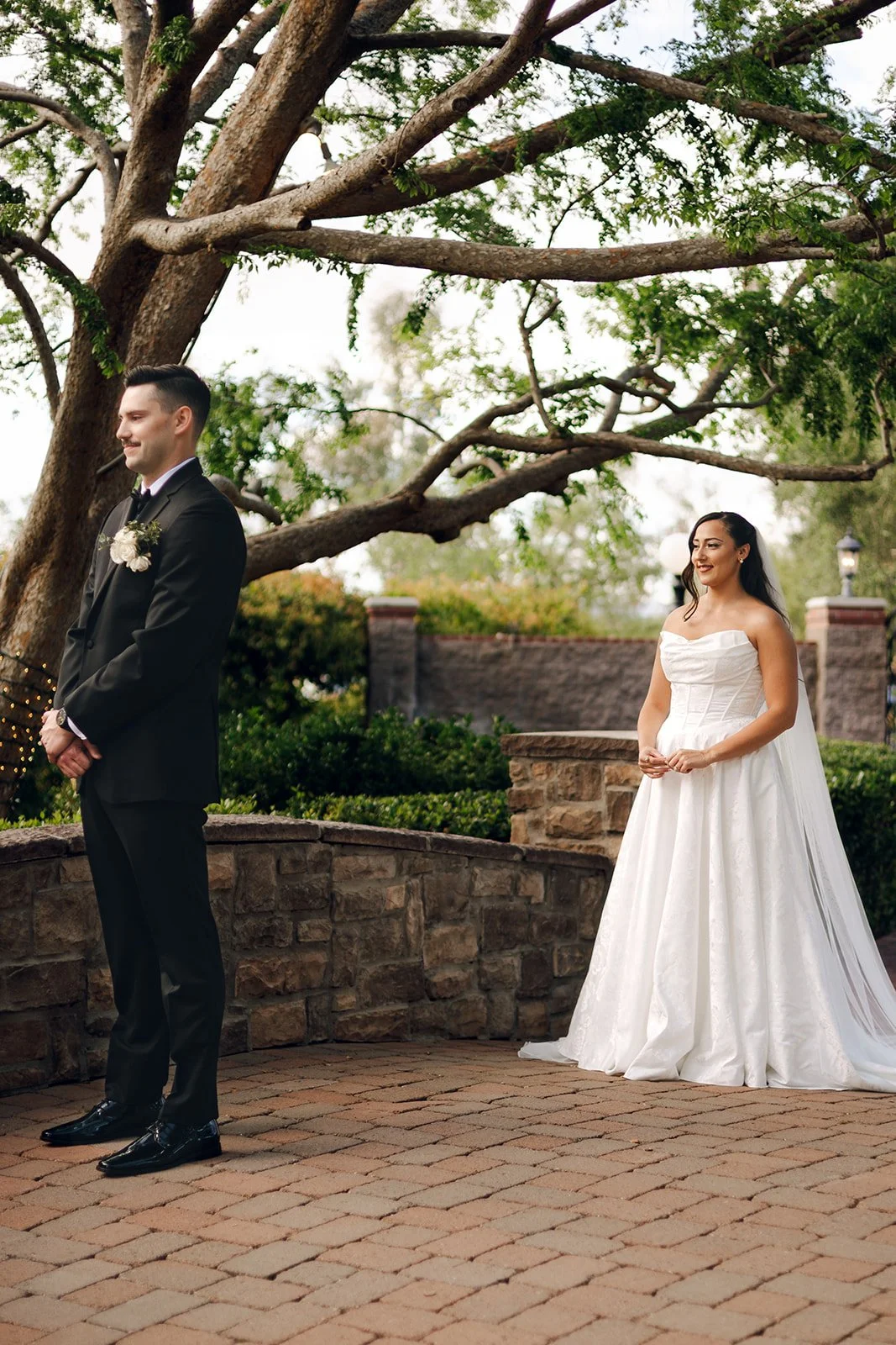 Alexis-and-Shane-Stonebridge-Manor-35.jpg