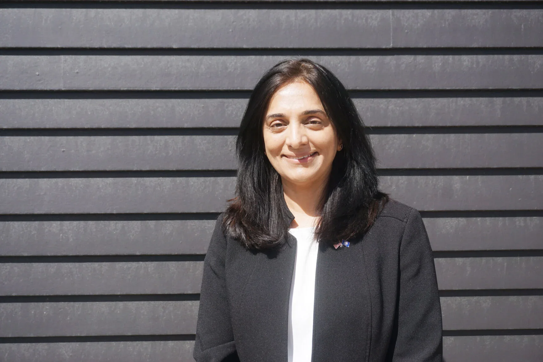 Manzur running for Senate to serve constituents, not donors
