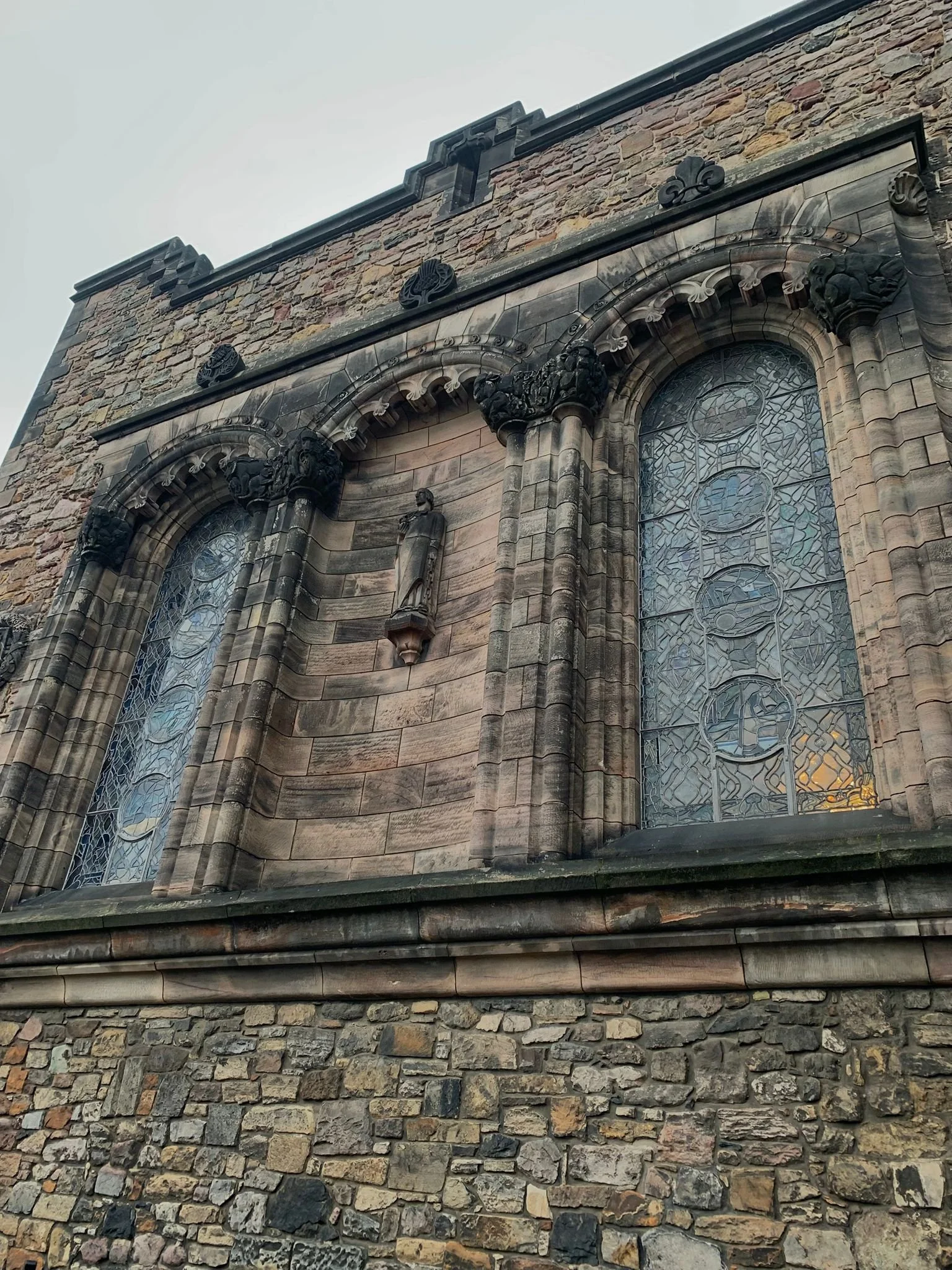 Stone Sediment, Living Memory: The Architecture of Edinburgh Castle ...