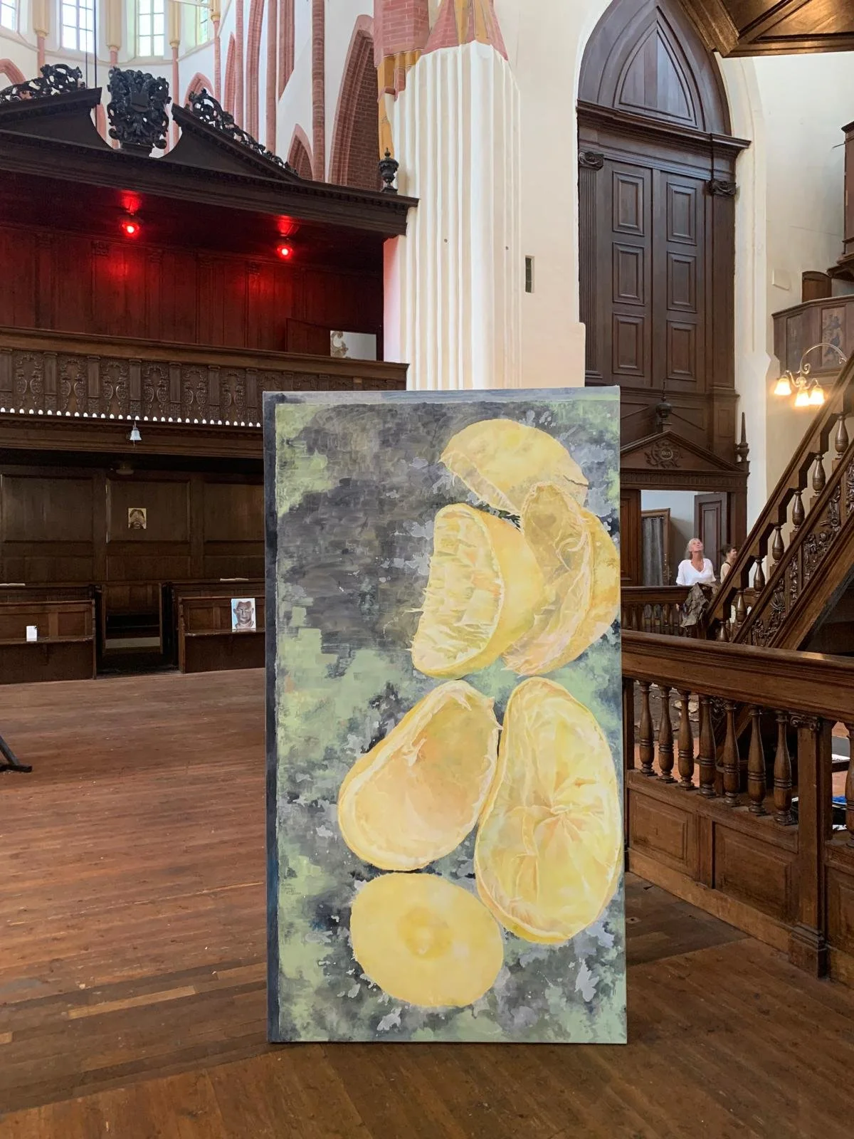 The Quiet Weight of Yellow: Remembering an Unknown Painting at Akerk, Groningen