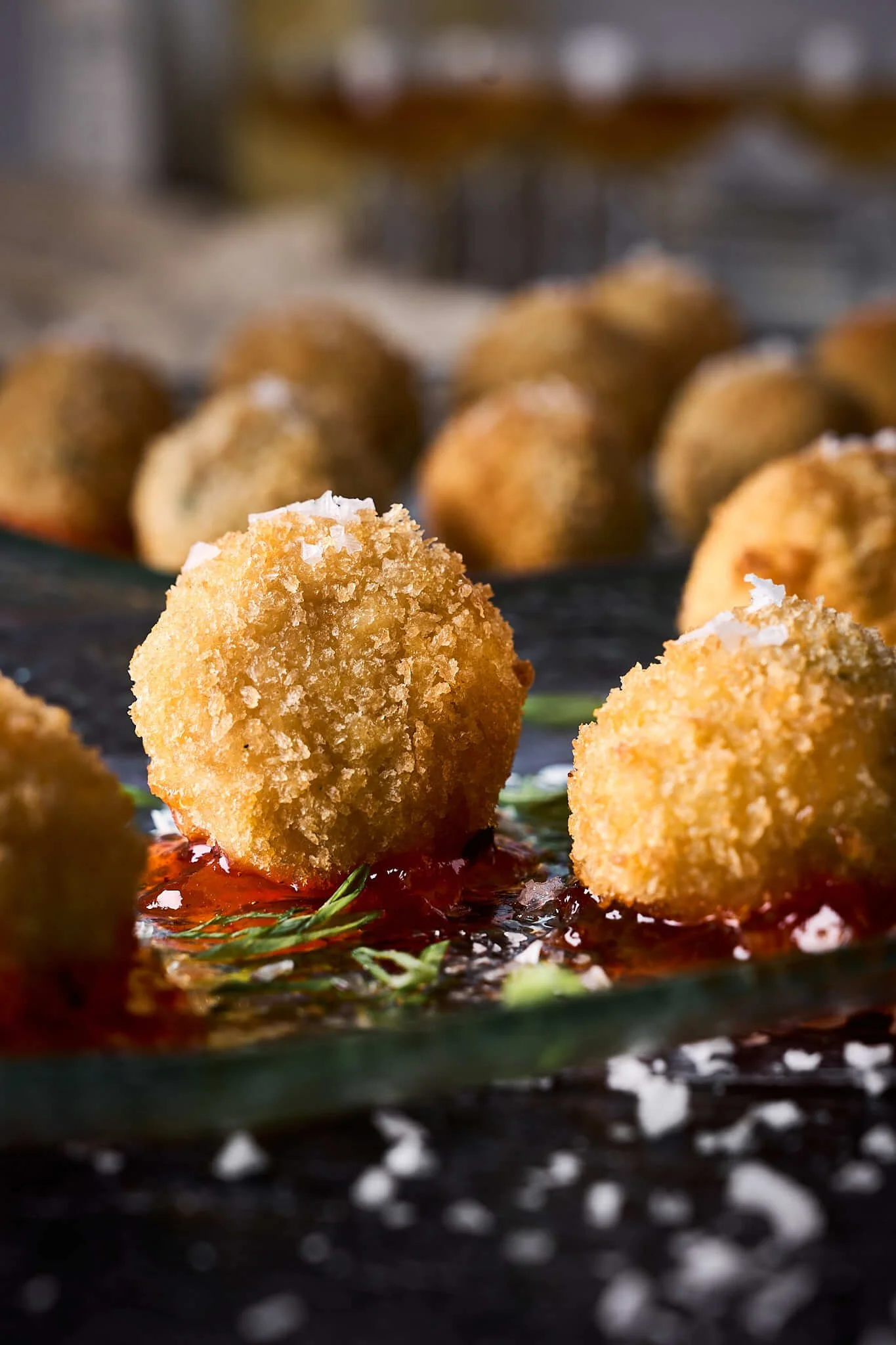 canapes elegnatly plated for a dinner for two in austin by a private chef service