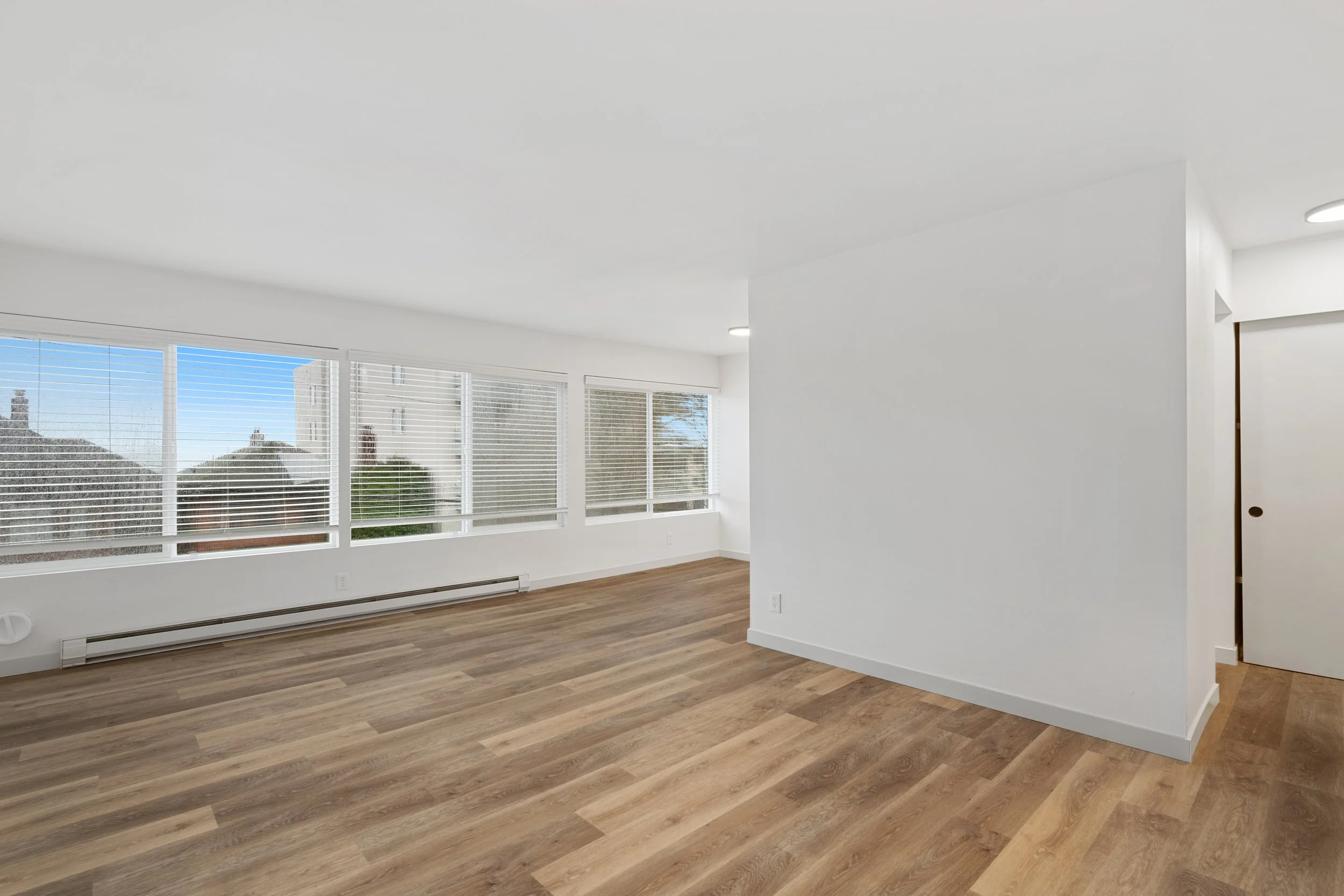 23-320 W Republican St 1-6-26-23.jpg