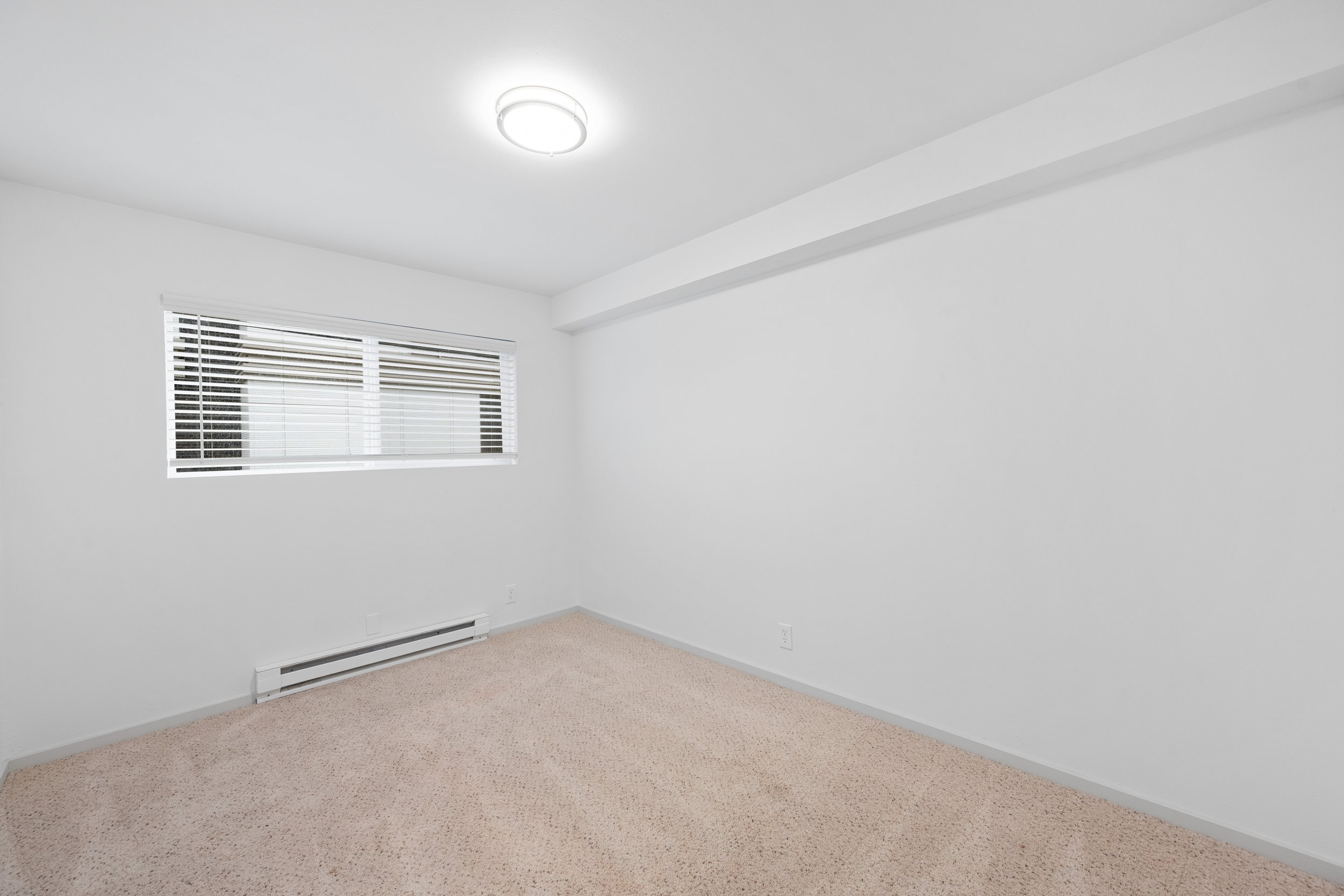 19-320 W Republican St 1-6-26-19.jpg