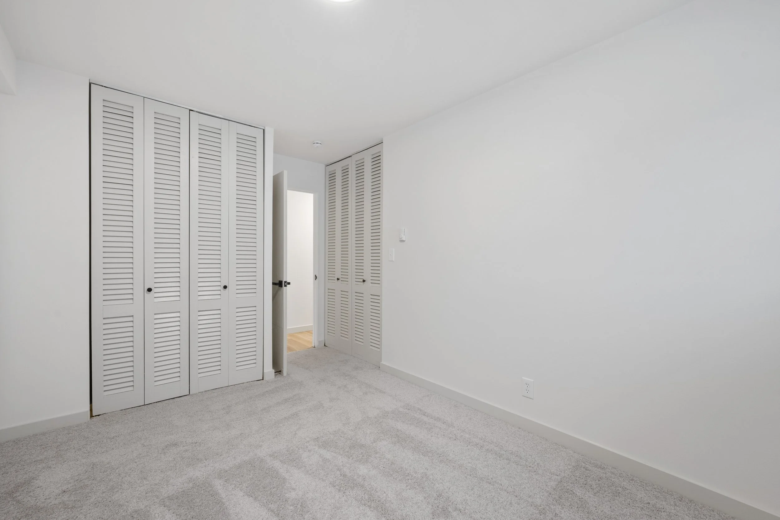 33-320 W Republican St 1-6-26-33.jpg