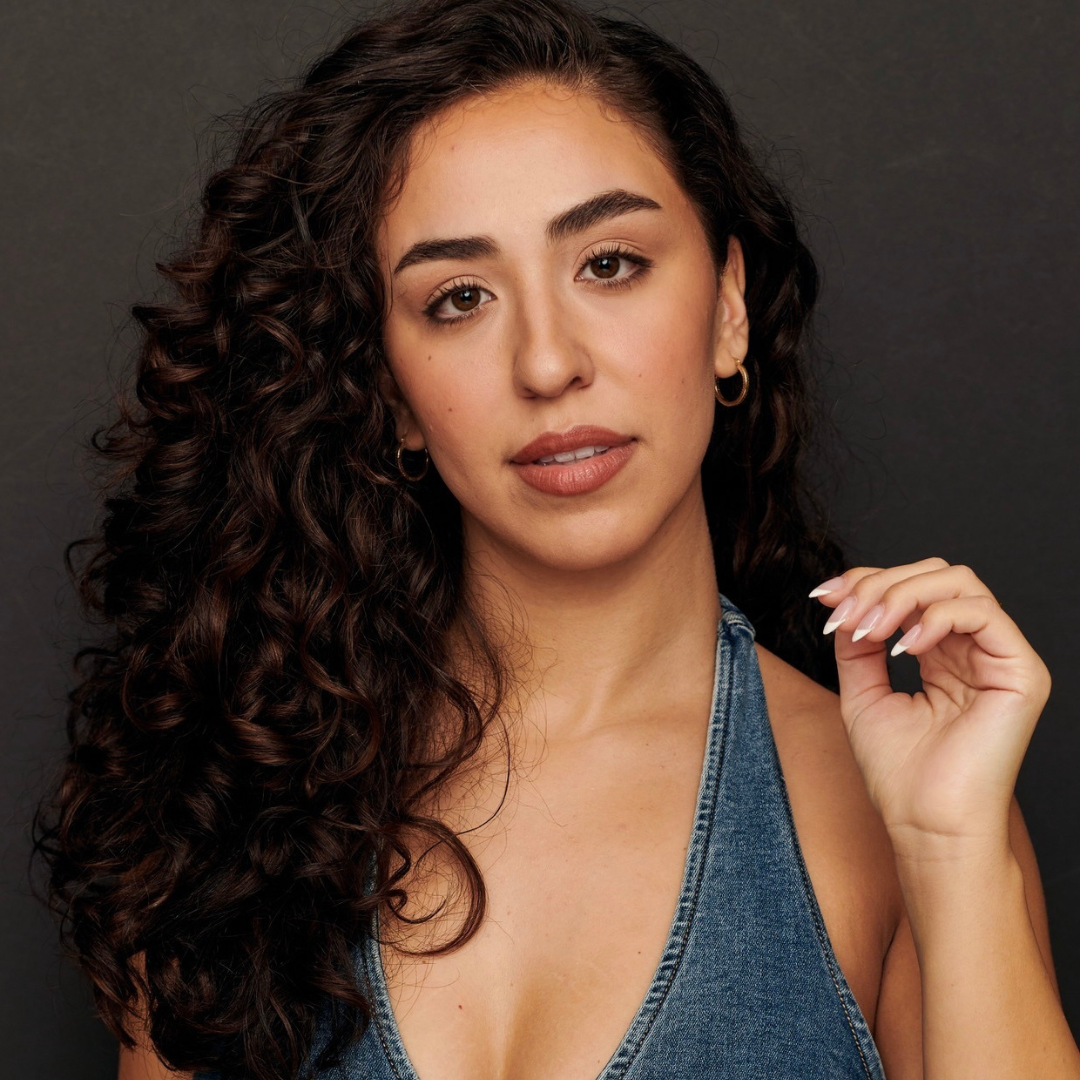   Adriana Scalice   SIX  
