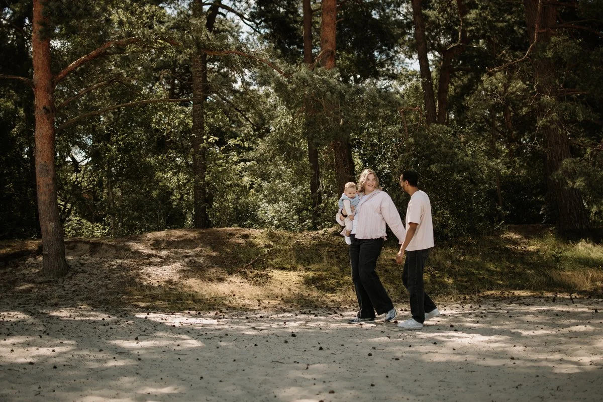 Gezinsshoot-buiten-Soesterduinen.jpg
