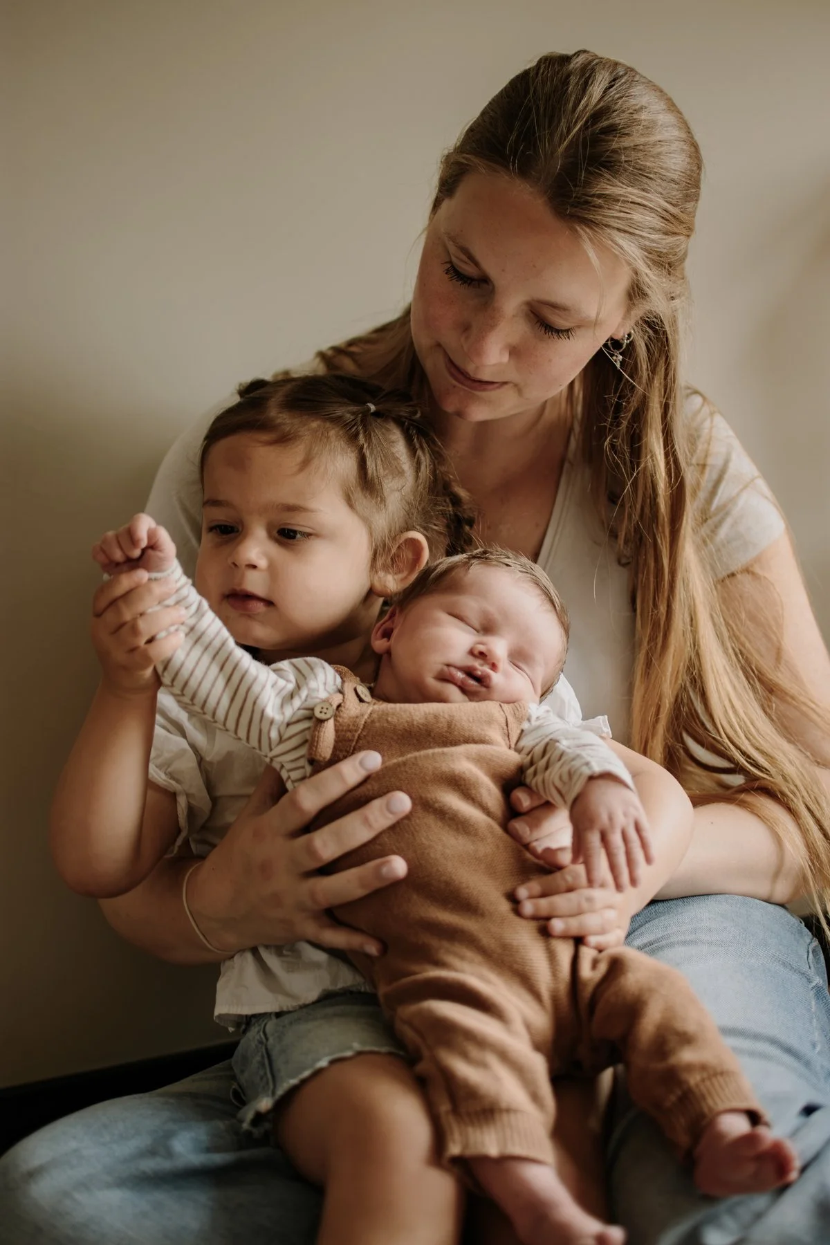 Newbornshoot-vingerstellen-Tiel.jpg