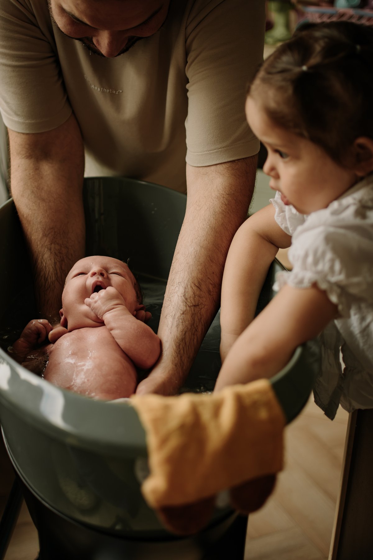 Newbornshoot-Tiel-Gelderland-badje.jpg