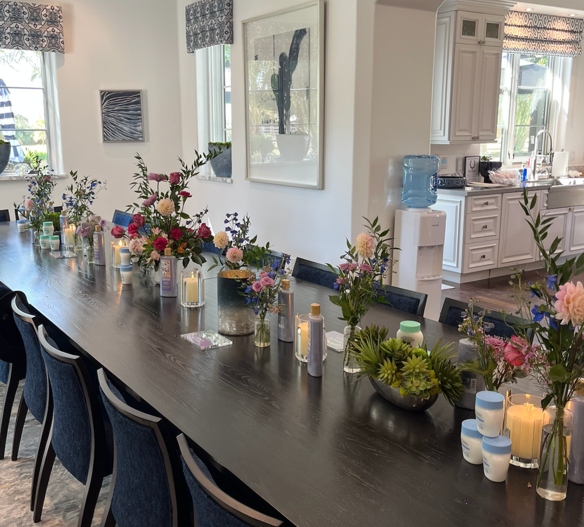 The Oceanport Florist Bud Vase Table Runner