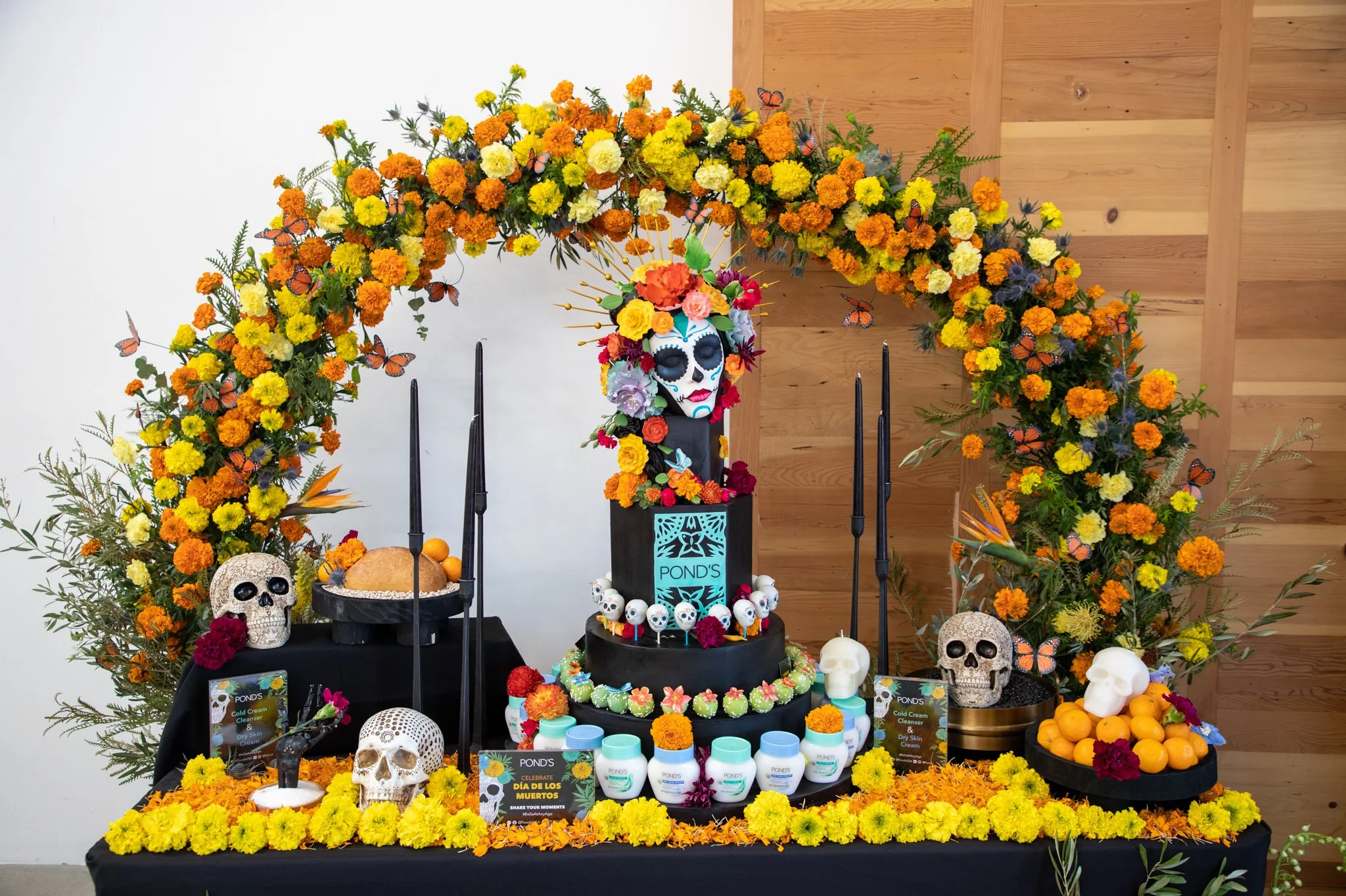 Ponds Dia De Los Muertos Flower Activation