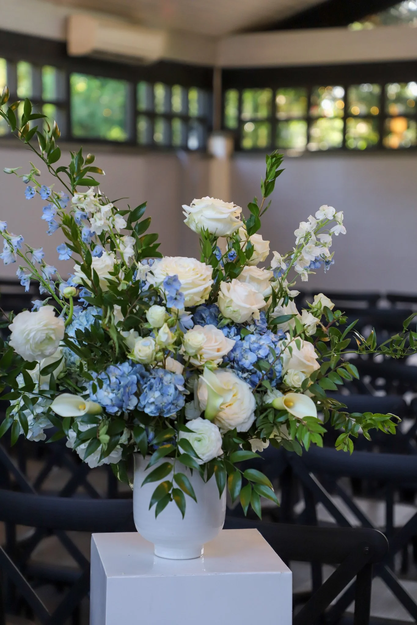Monmouth County Park Loft White and Blue Wedding The Oceanport Florist