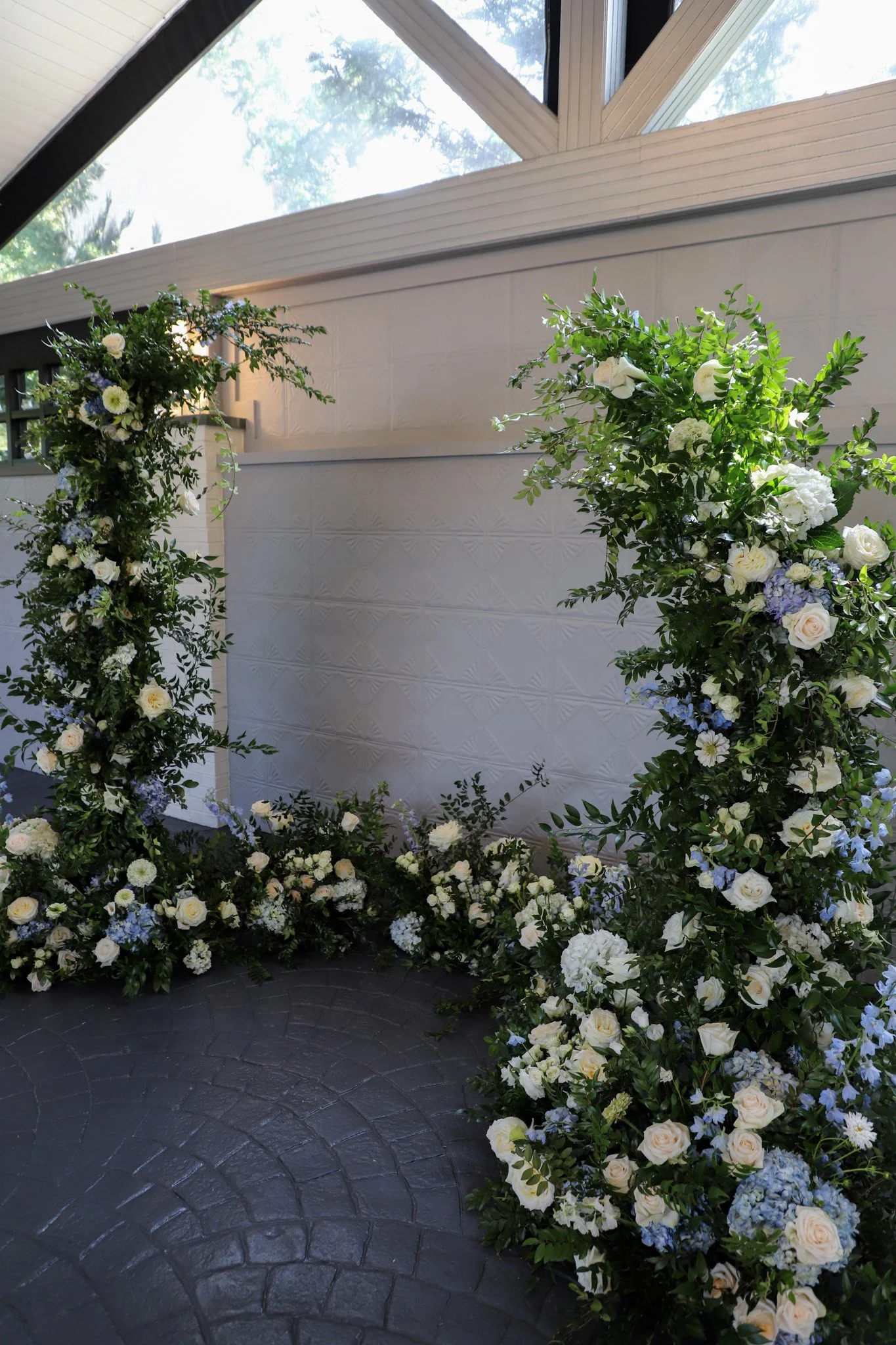 Monmouth County Park Loft White and Blue Wedding The Oceanport Florist