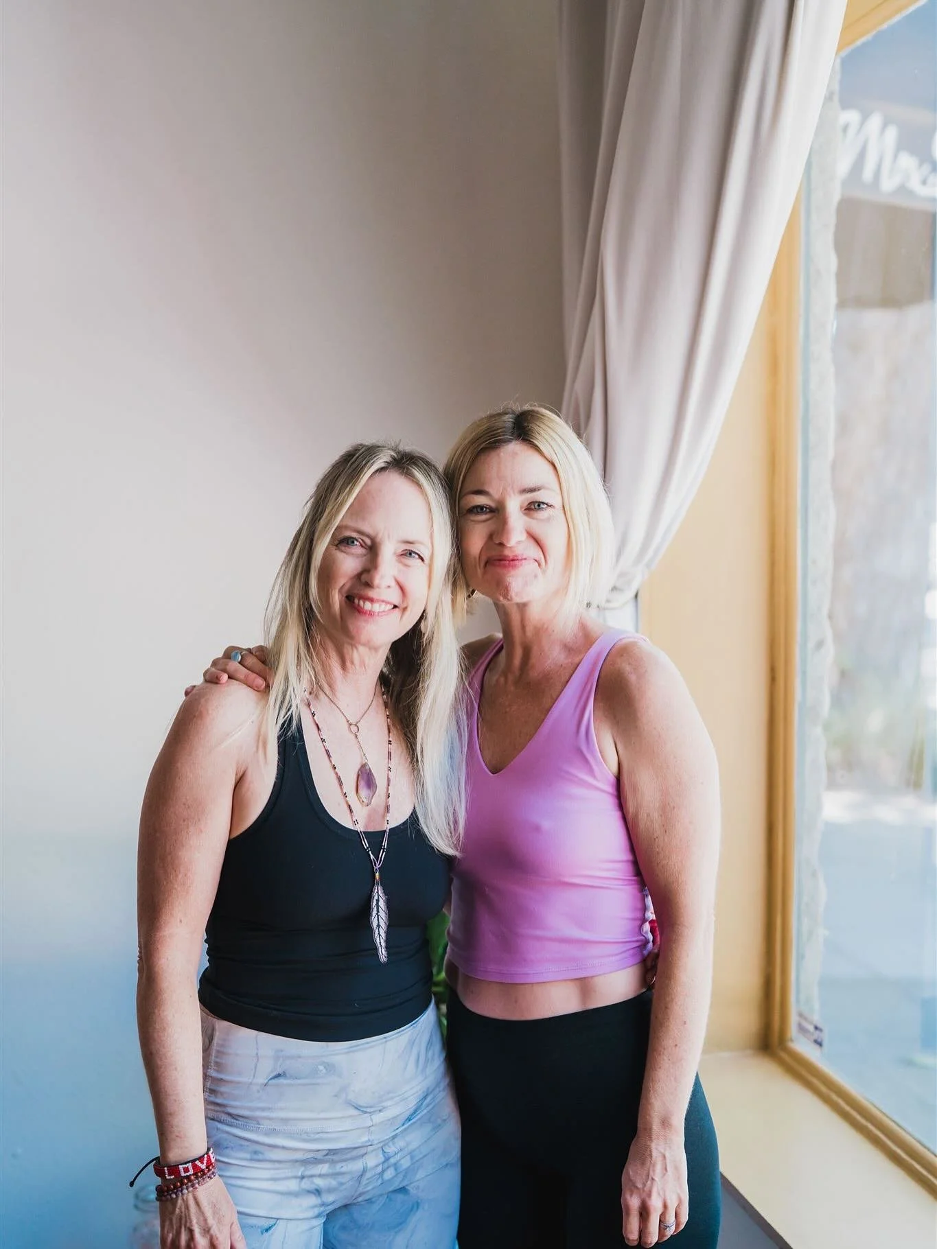 Yoga Shala’s 200 Hr Yoga Teacher Training with Annie & Biffy π¦
β€οΈ‍π₯
Join this dynamic duo for a transformative training designed to guide you into authenticity, leadership, depth, and the power of this healing practice. 
βΎοΈ What you&