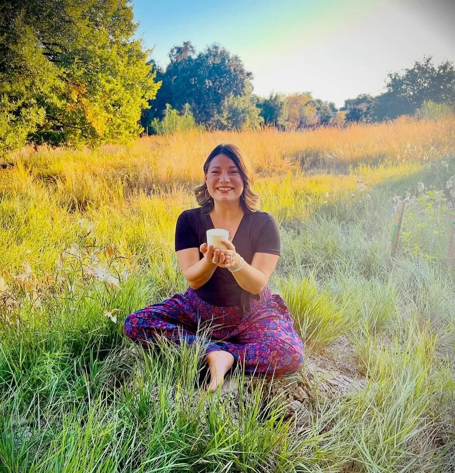 Connecting with Cacao Ceremony Nov 15 🧡

Cacao is a long-revered plant medicine that is believed to have come from the spirit world as a gift to humans. This warm, deep and earthy beverage stimulates both body and spirit and opens a flow for a power