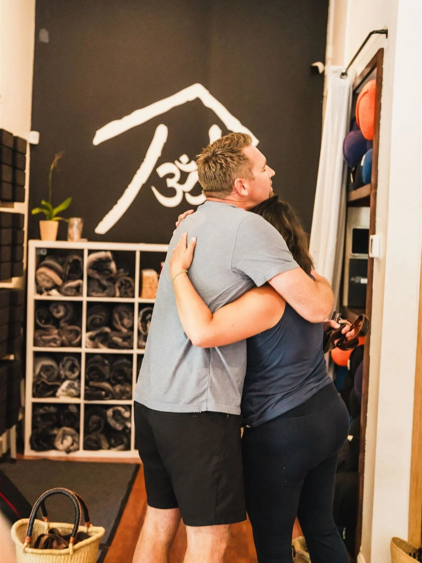 Peace, Love, &amp; Gratitude. From our family to yours 💝. Have a beautiful Thanksgiving, friends. So grateful for you 🏹🍁🧡

#yoga #hugs #love