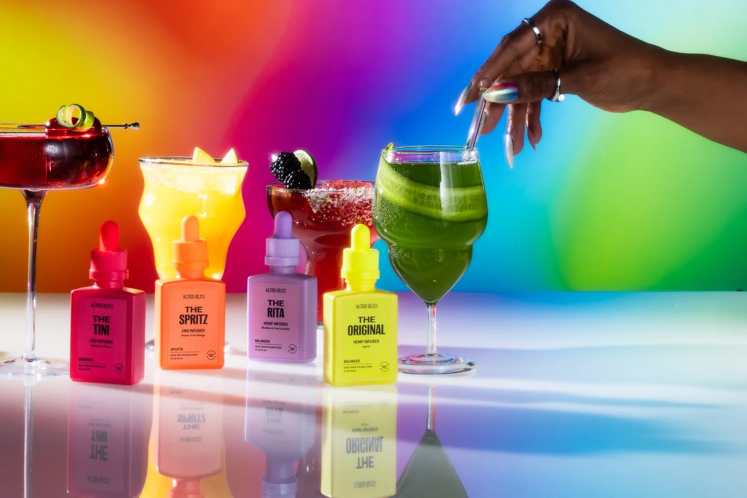 ALTRD BLISS_HHD_2A_COCKTAIL GROUP_HANDS7241-Edit.jpg