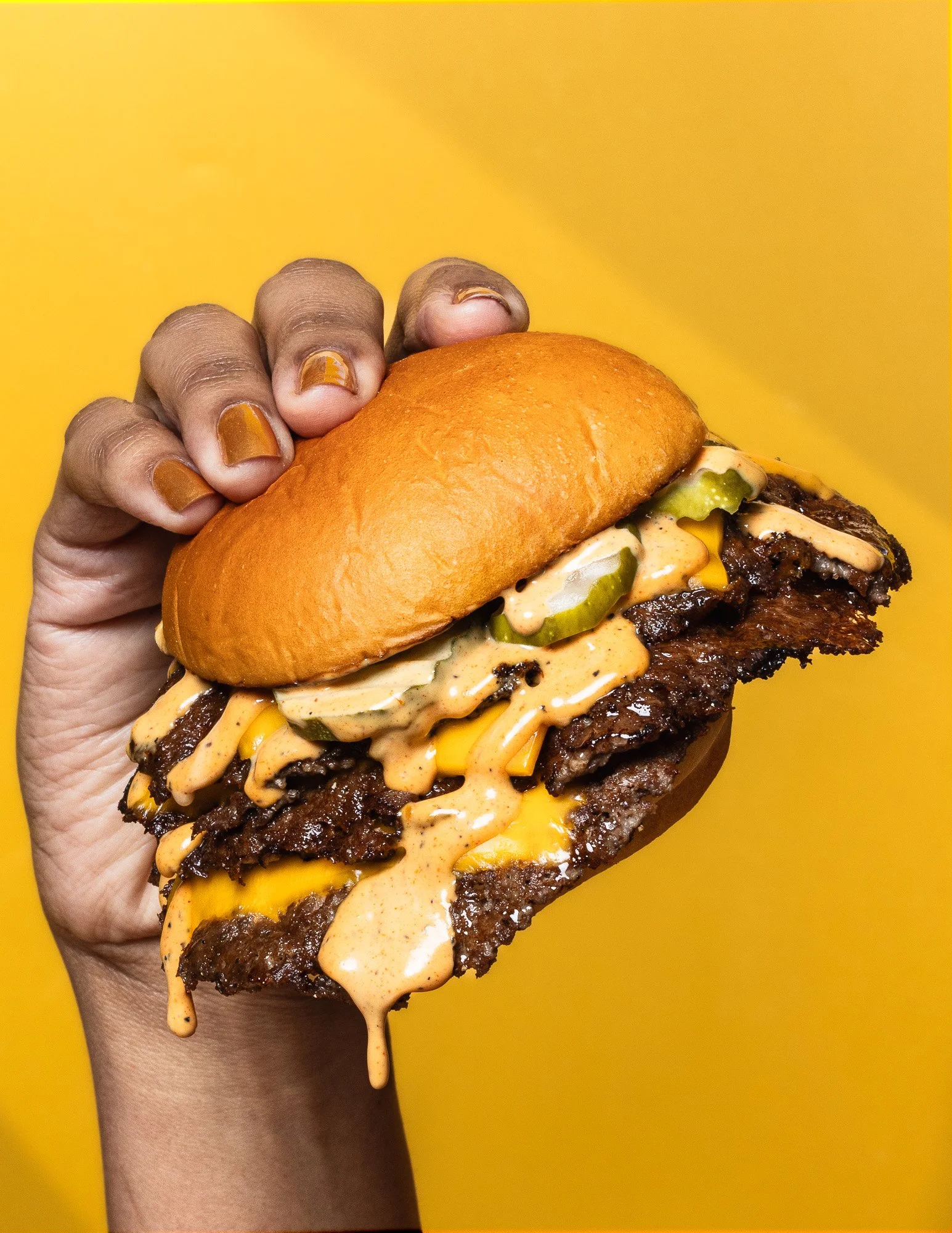 EASY STREET_HHD_12_TRIPLE CLASSIC BURGER6866-Edit.jpg