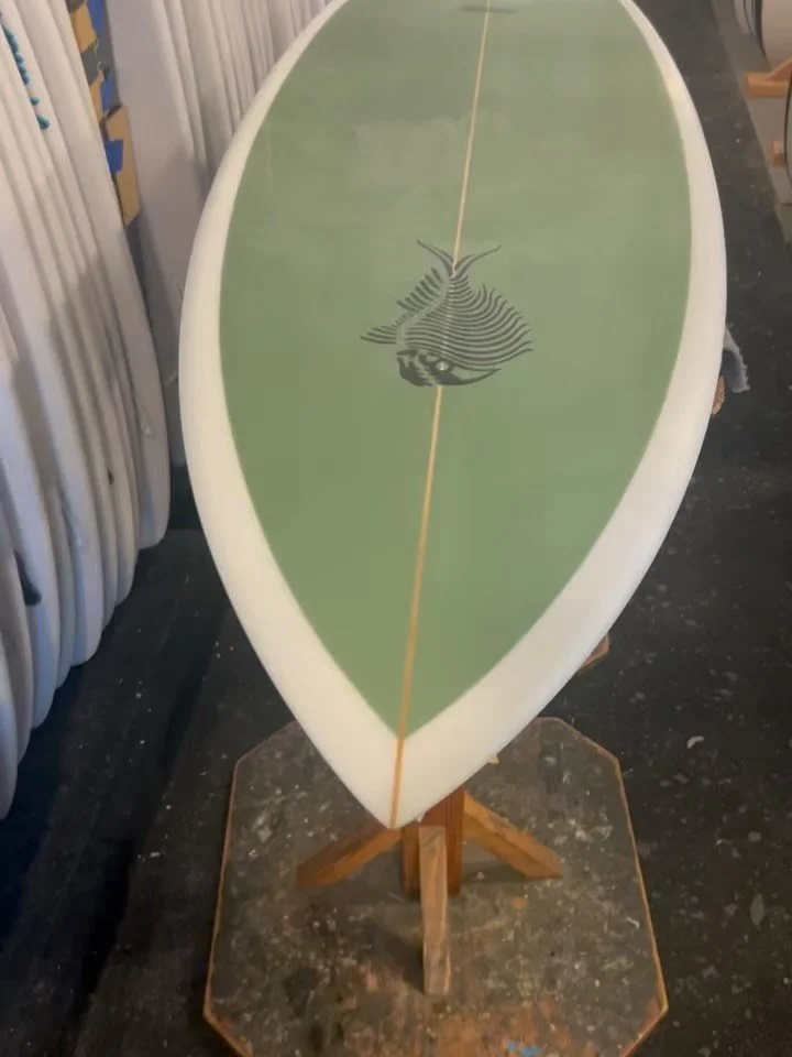 Chubby Grouper available at ET Surfboards. @etsurfboards 

The feedback on this board has been insane. This board offers lots of paddle power amazing performance all packed into one cheater of a surfboard. The 6&lsquo;4&ldquo; 51 L Chubby Grouper off