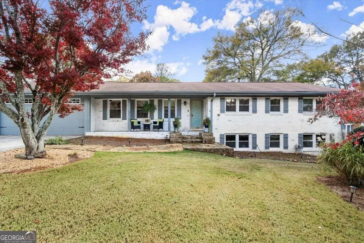 1631 E Lake Drive