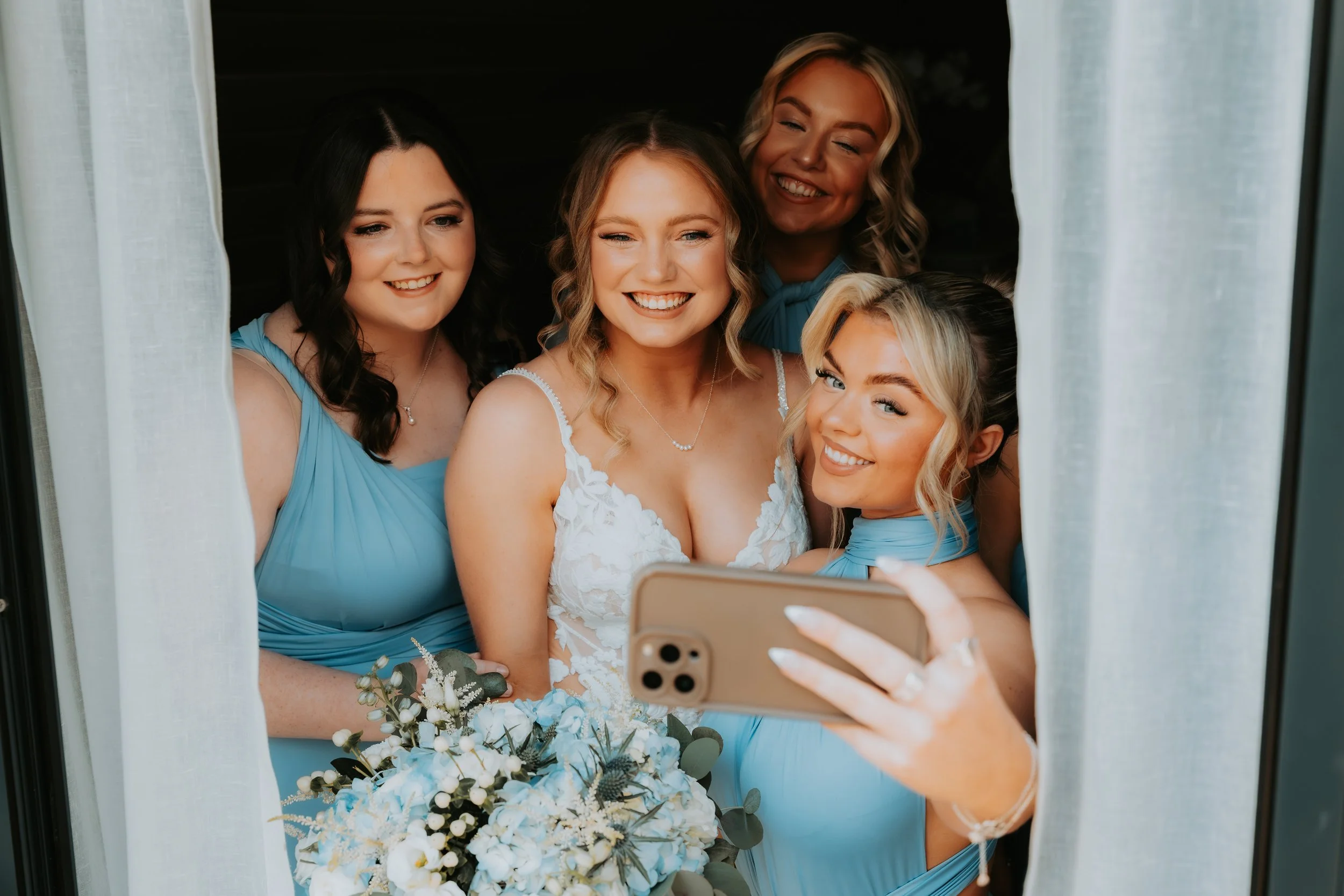 Lauren & Oli-15.jpg