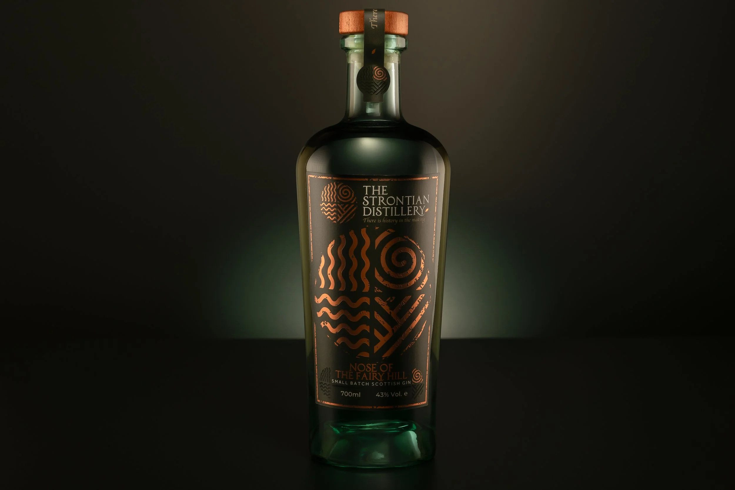 Strontian Gin Nose Of The Fairy Hill bottle photograph taken from the front