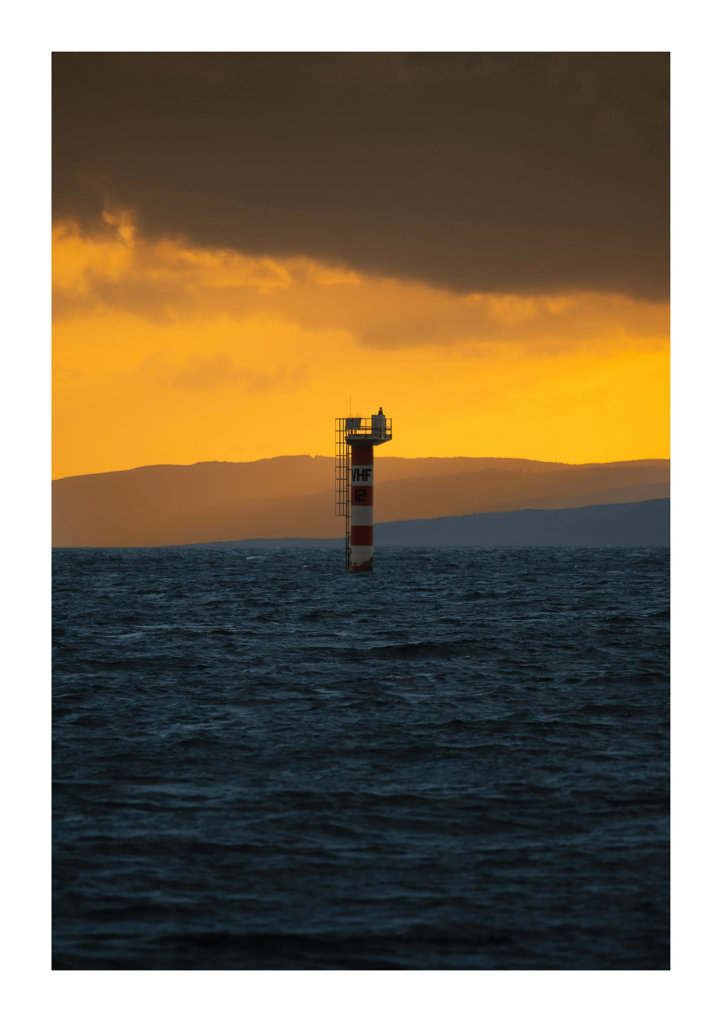 A picture of kerrera lighthouse