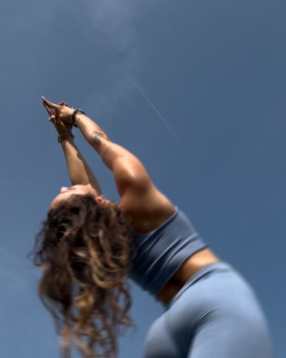 Outdoor Yoga + Poké bowl