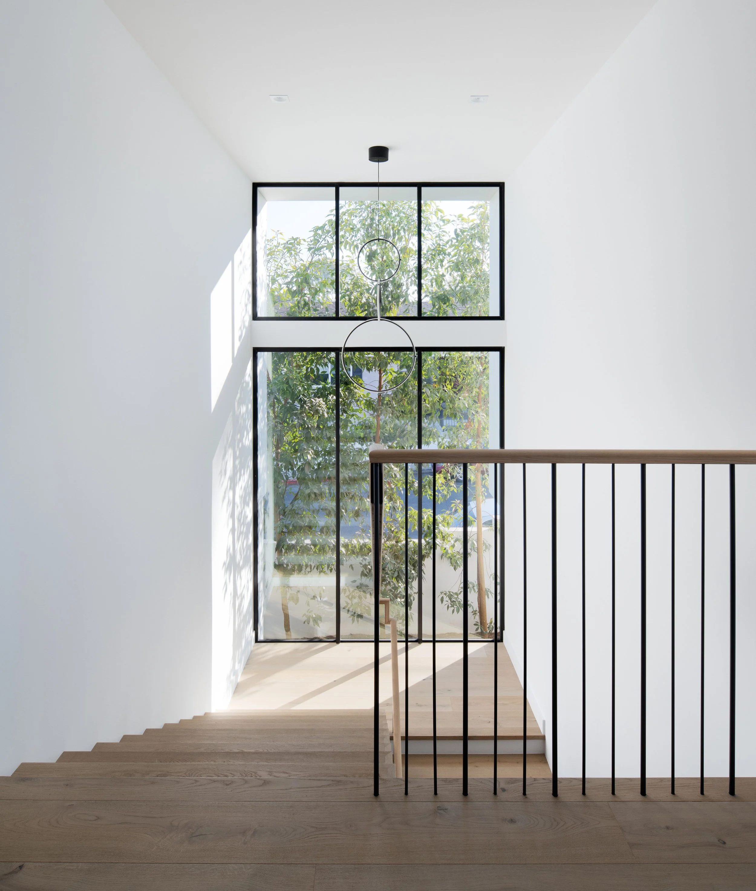 FIXED WINDOWS — Titoni Window Systems
