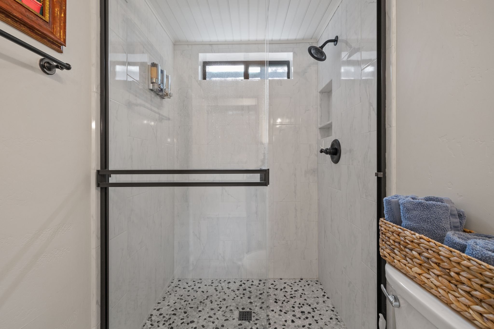 124-Primary Bathroom.jpg