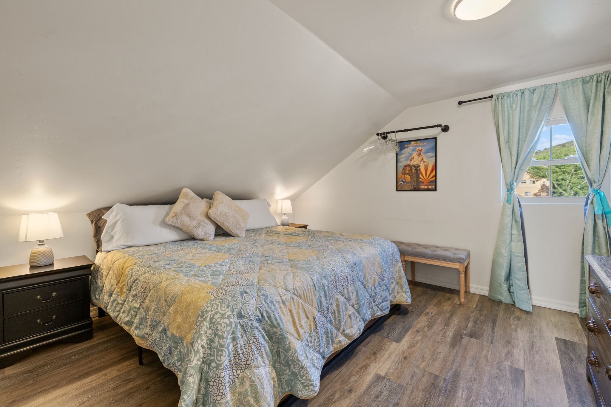 129-Bedroom #1.jpg
