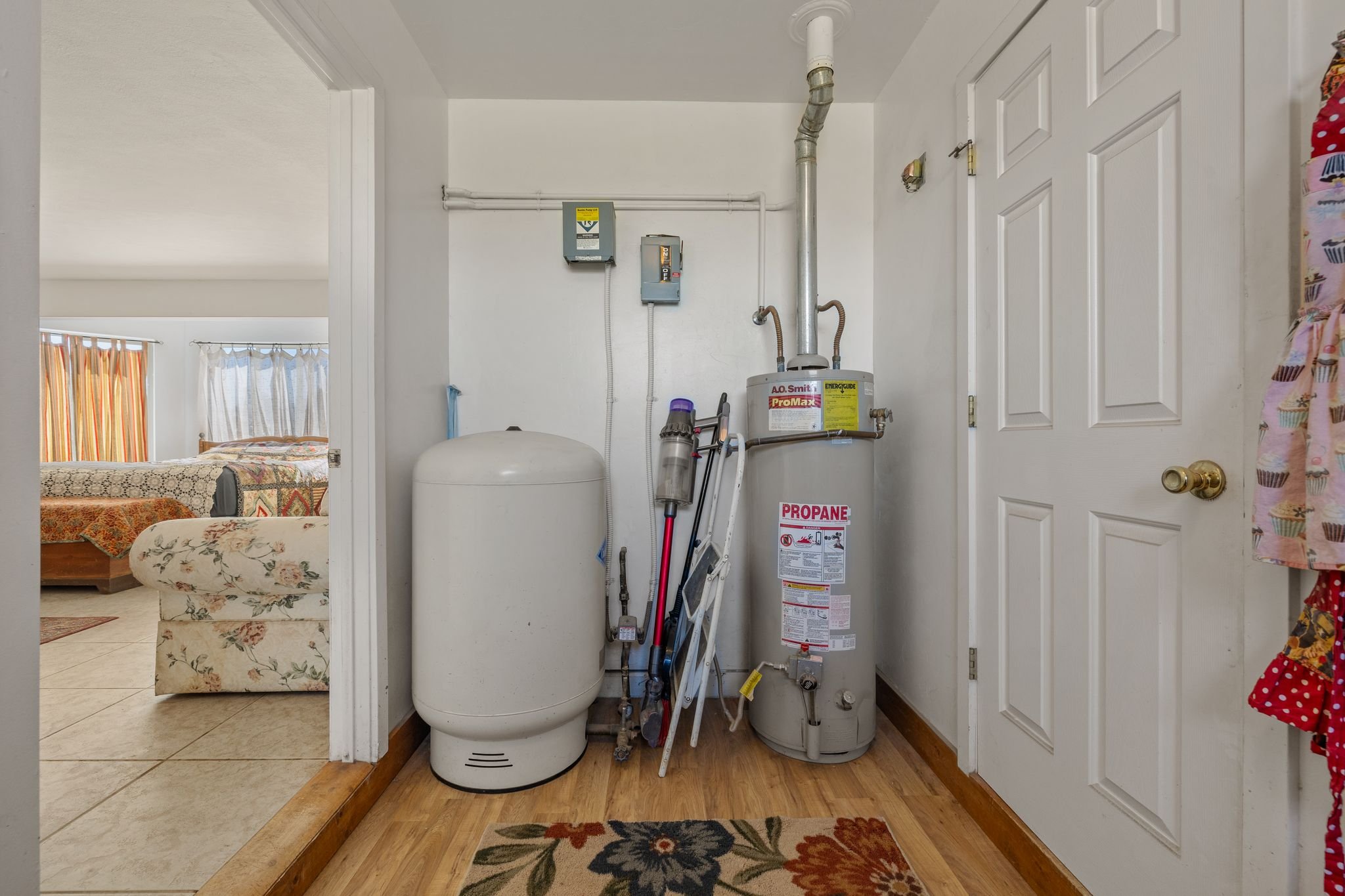 037-Laundry Room.jpg