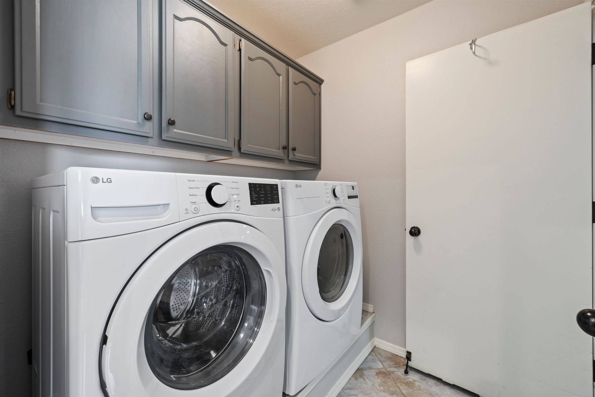 145-Laundry.jpg