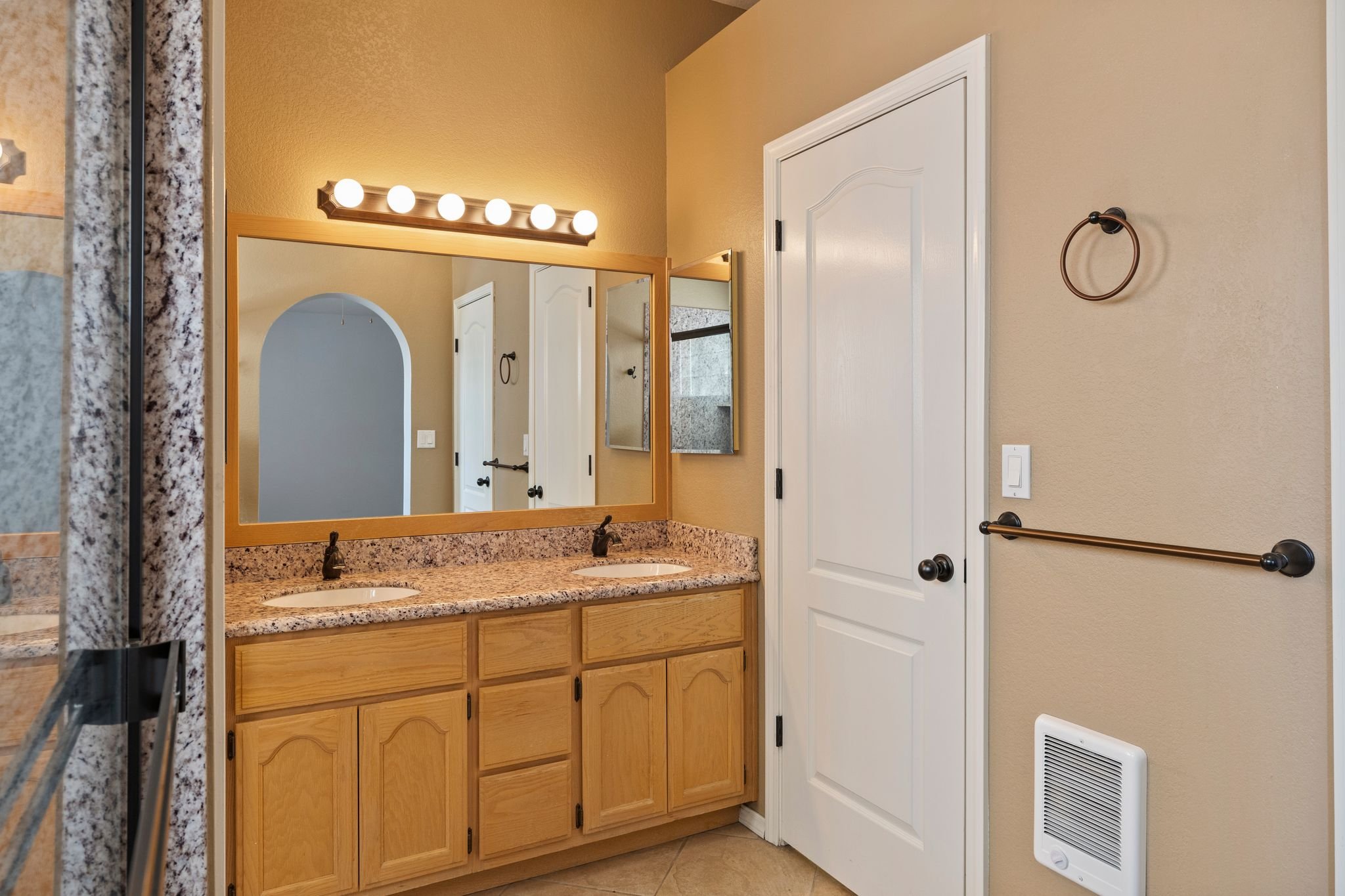 214-Primary Bathroom.jpg
