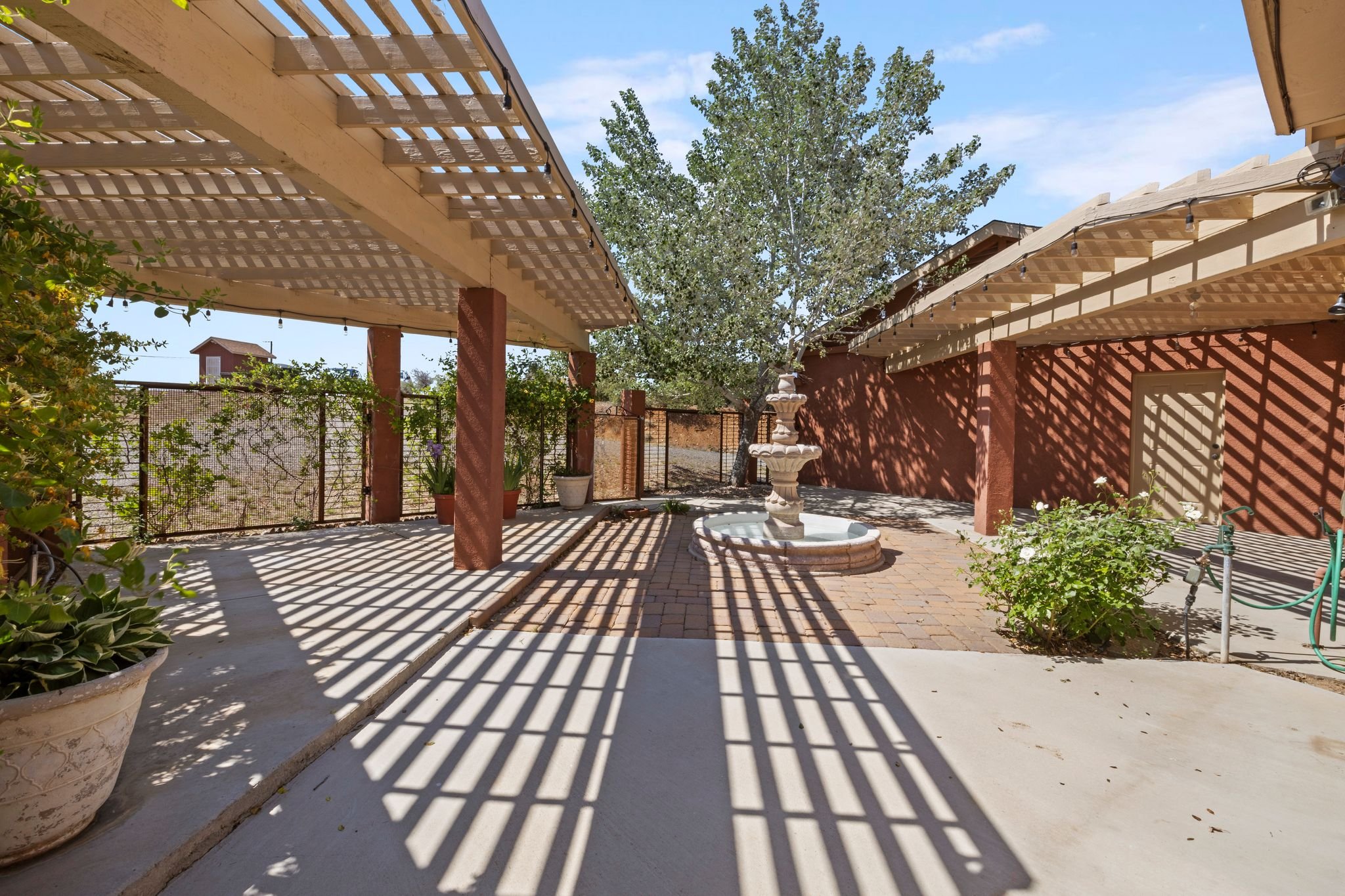 241-Patio 1.jpg