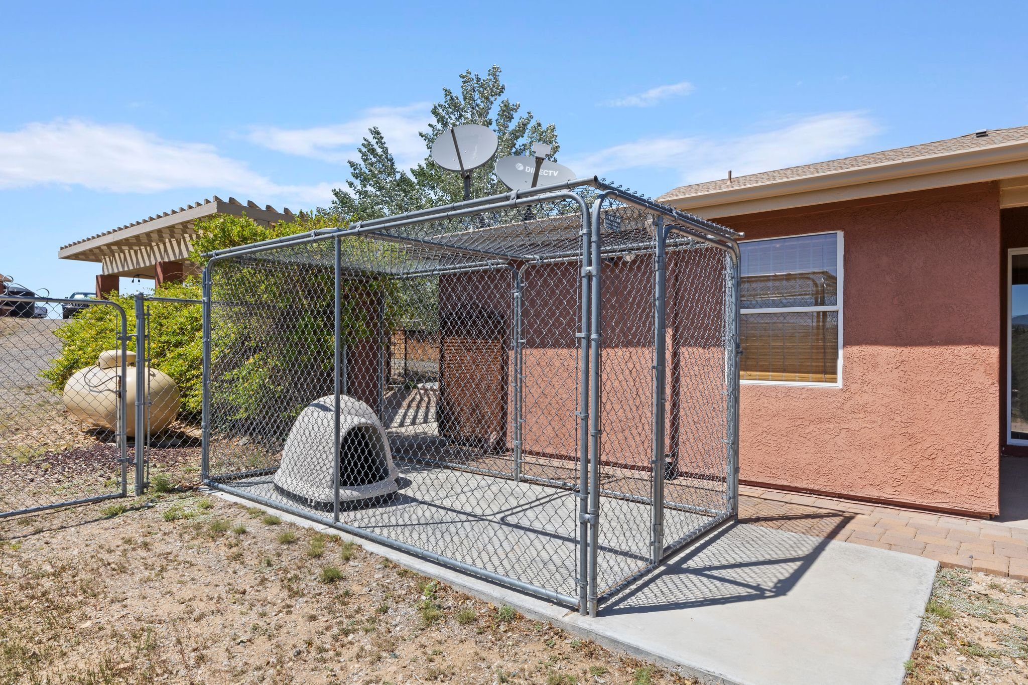 296-Backyard.jpg
