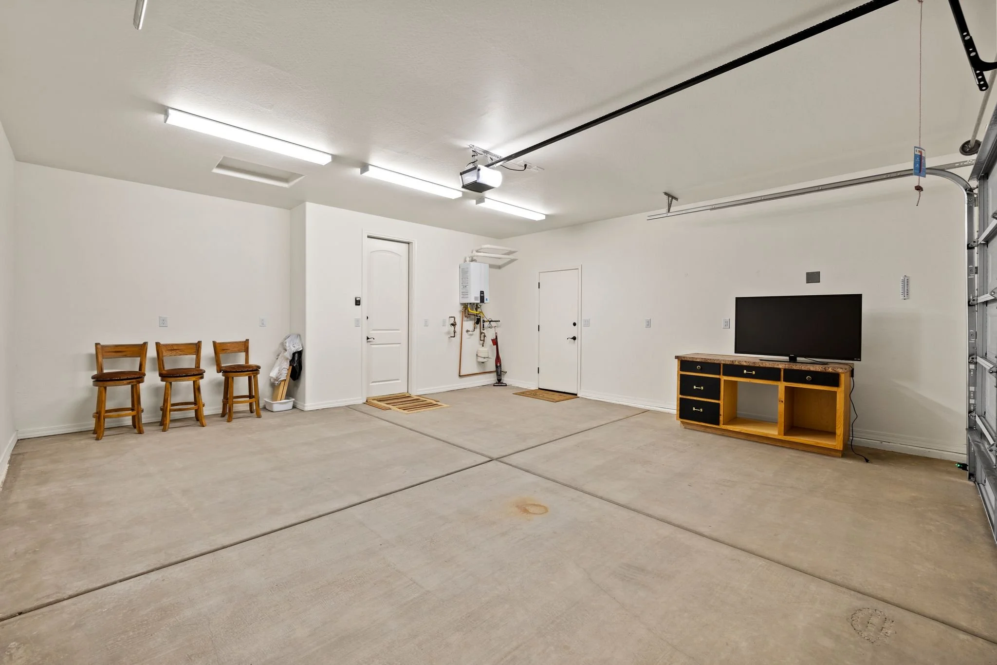 165-Garage.jpg