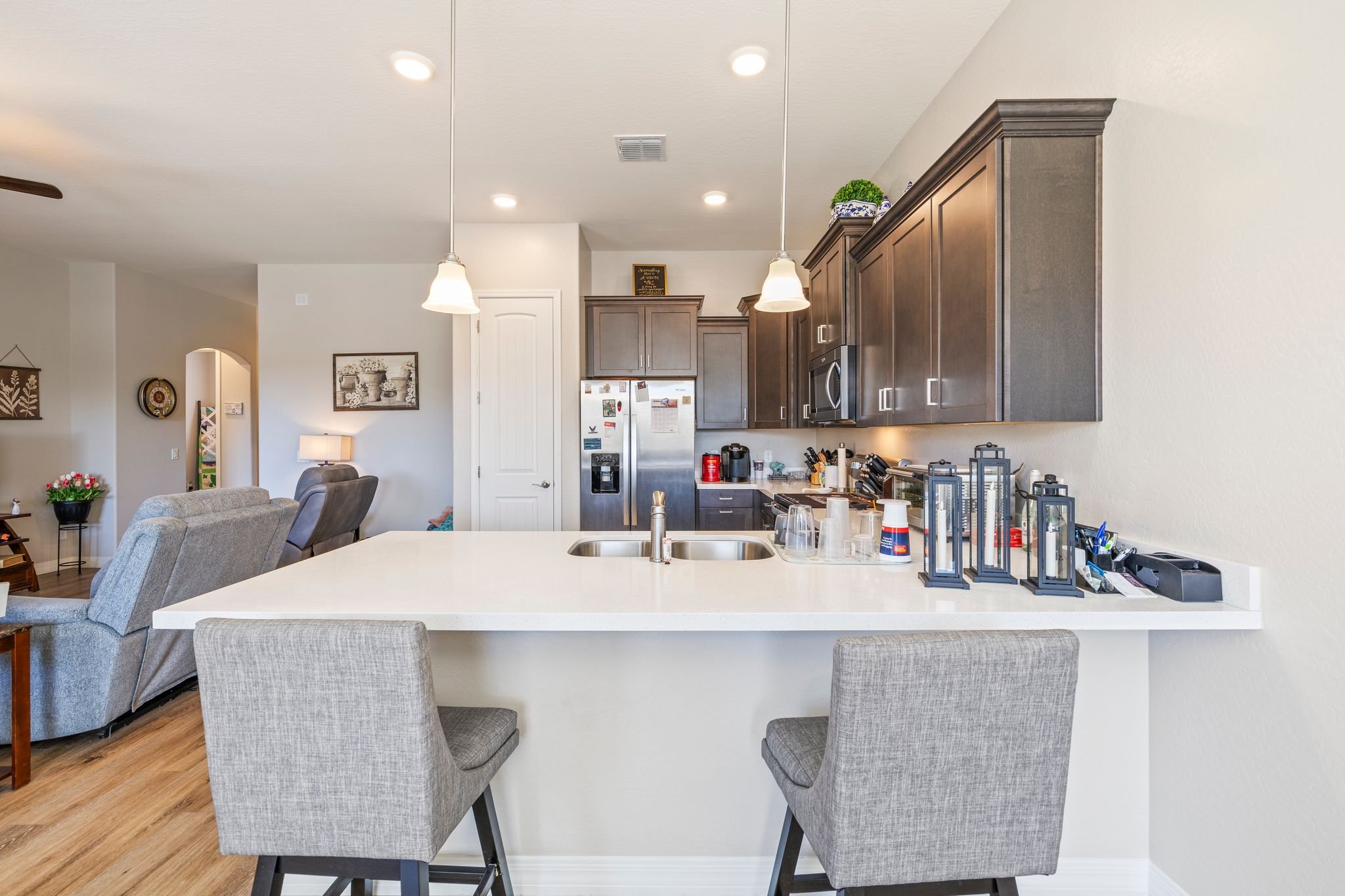 050-Kitchen.jpg